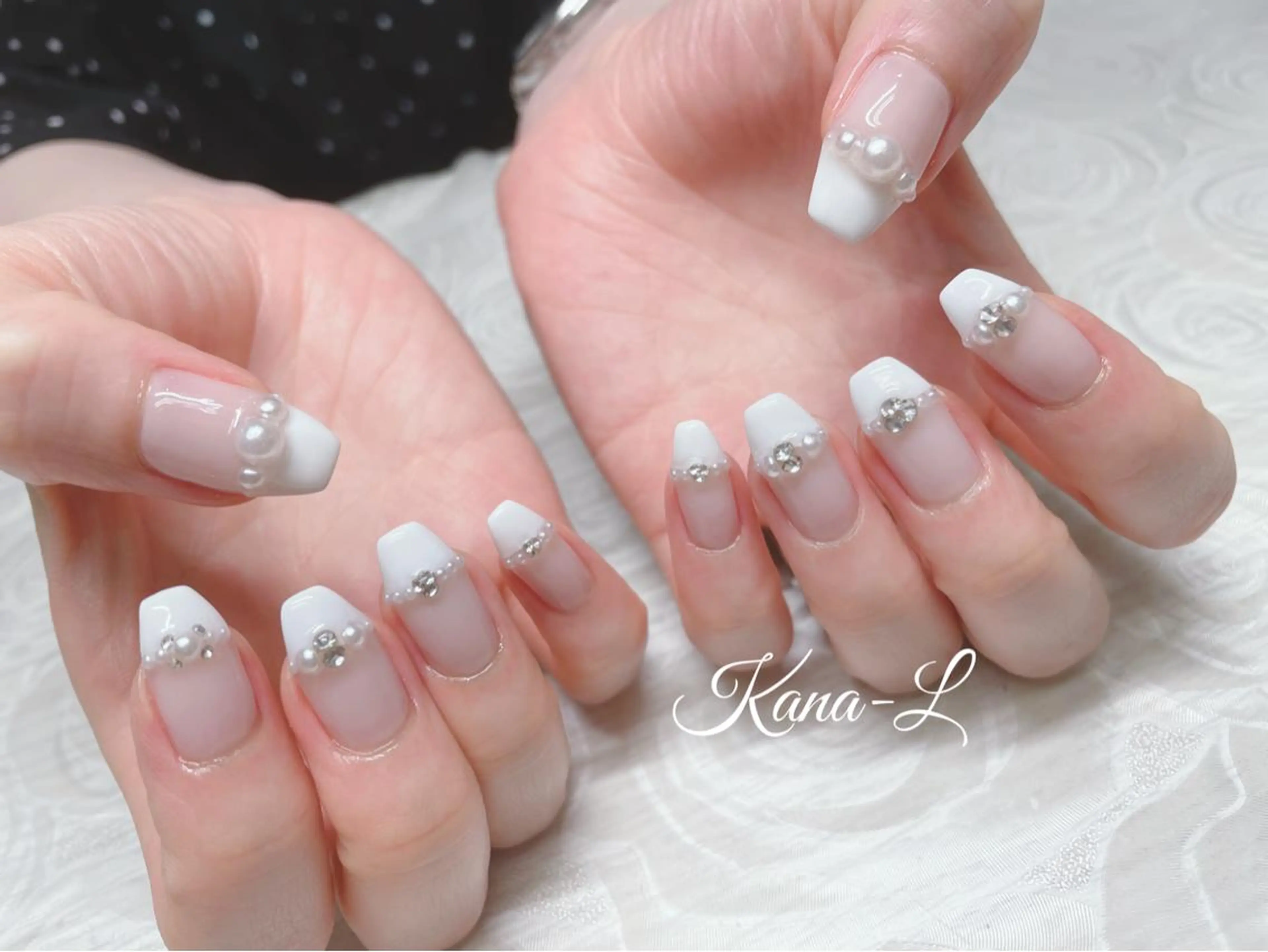カラー ネイル フレンチネイル ジェルネイル キラキラネイル 韓国ネイル パラジェル 芦辺 香奈のネイルデザイン