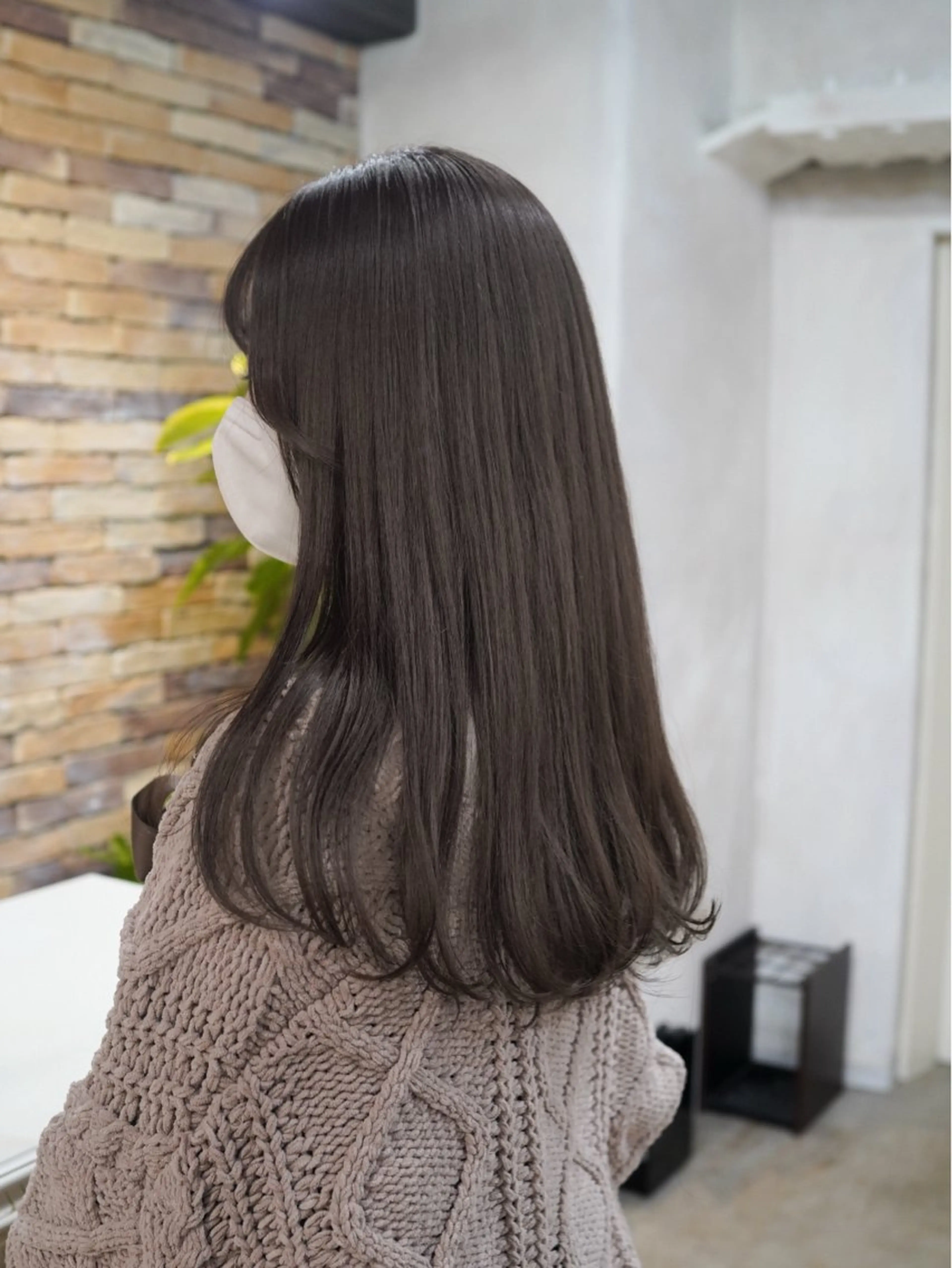 ロング カラー ヘアカラー トリートメント レイヤーカット/ 艶カラー/みらいのヘアスタイル