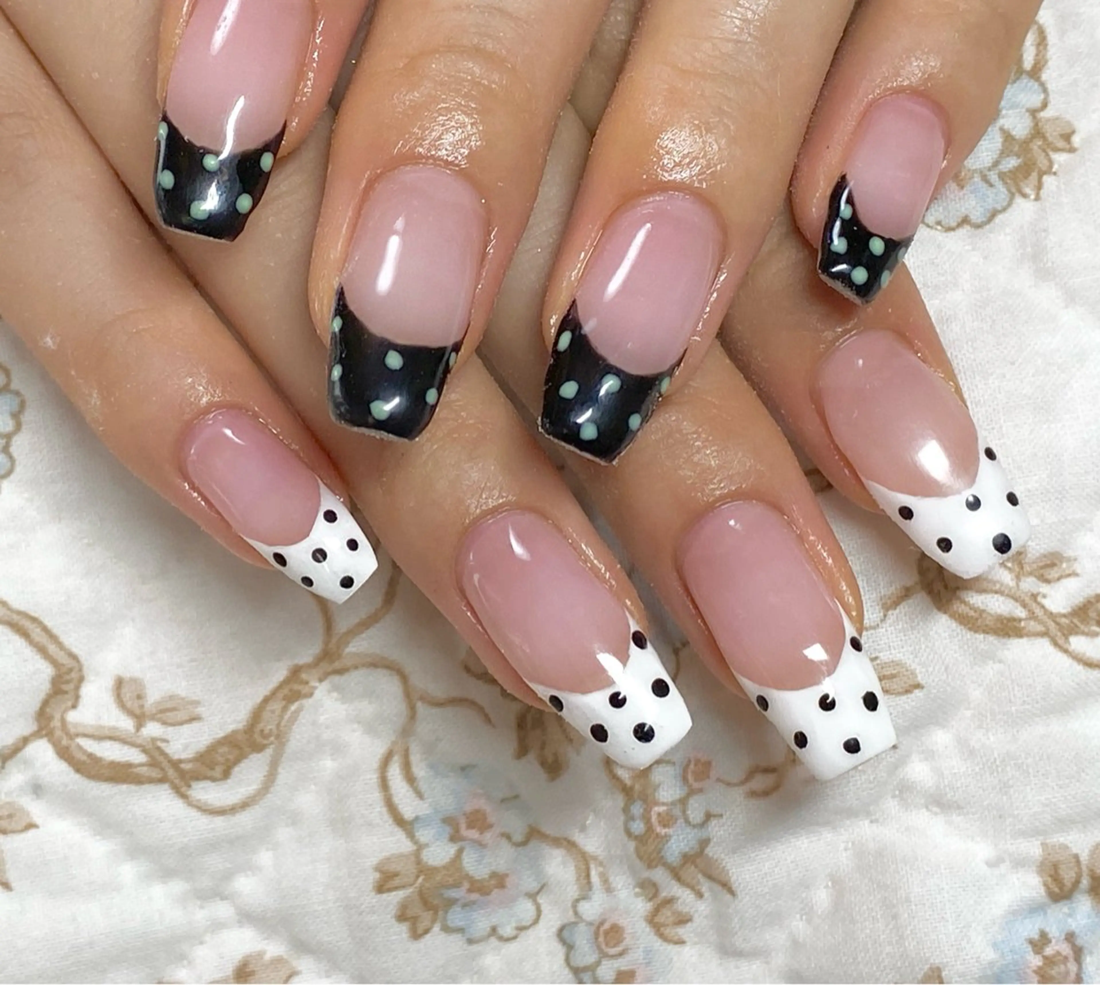 ネイル ハンドネイル ネイルサロン 春のネイルデザイン