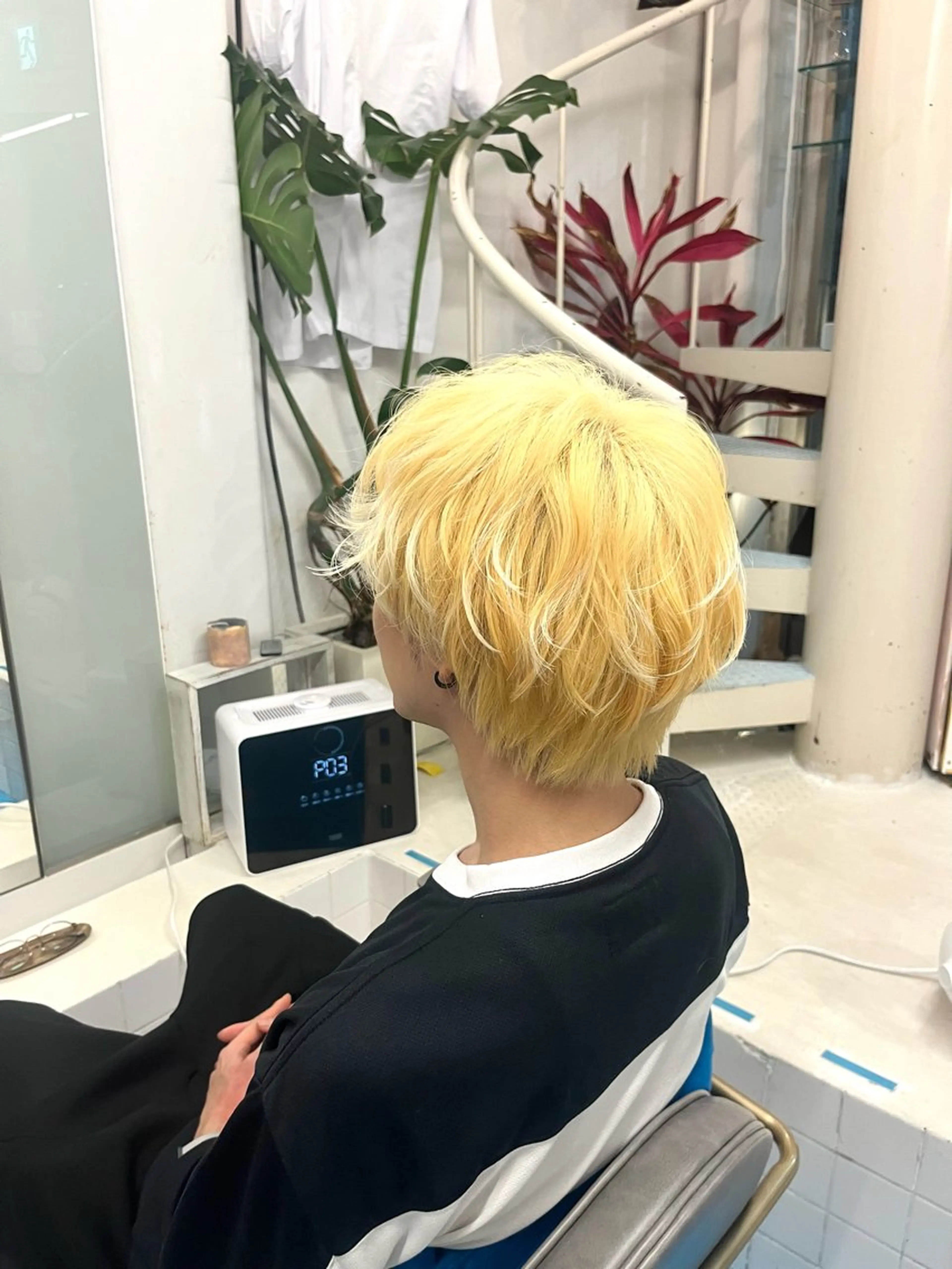 カラー メンズ メンズブリーチ ブリーチ 抜きっぱなしブロンド ケアブリーチ ヘアカラー YOKO こりんのヘアスタイル