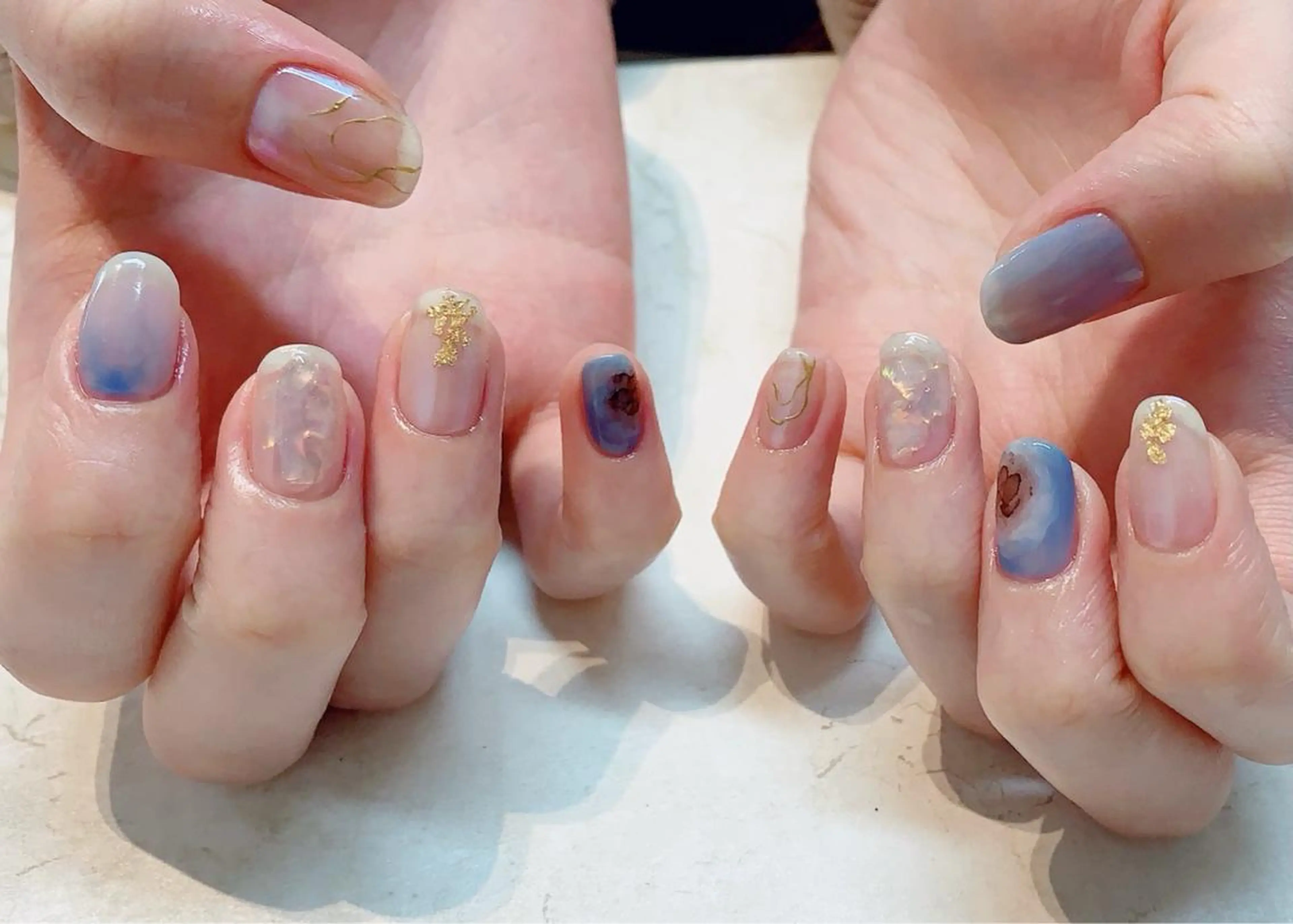 ネイル オーロラネイル ブルー ky__.nail所属・k. yukinoのネイルデザイン