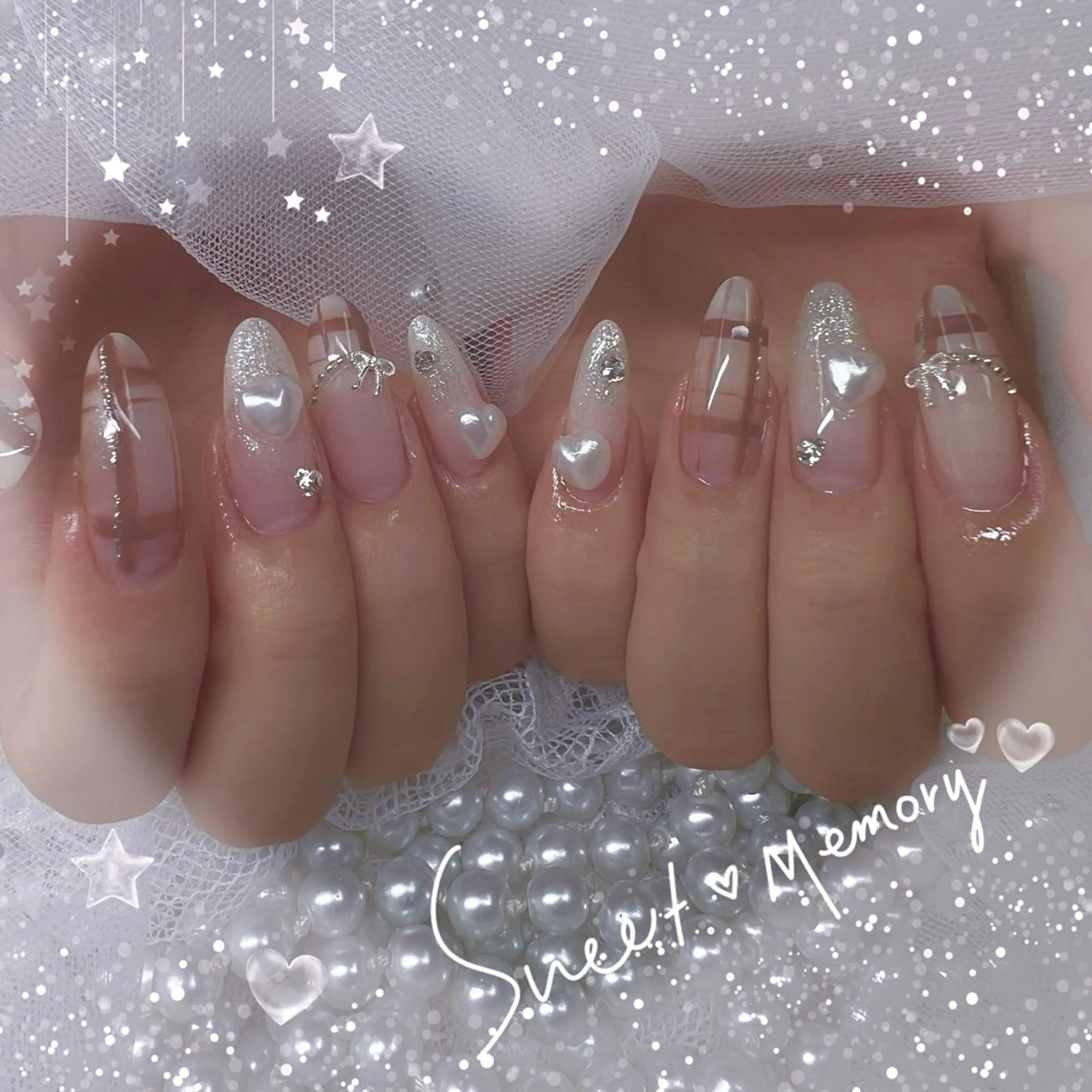 ネイル チークネイル フレンチネイル ガーリー ガラスフレンチ グラデーション Chill Nailsalonのネイルデザイン