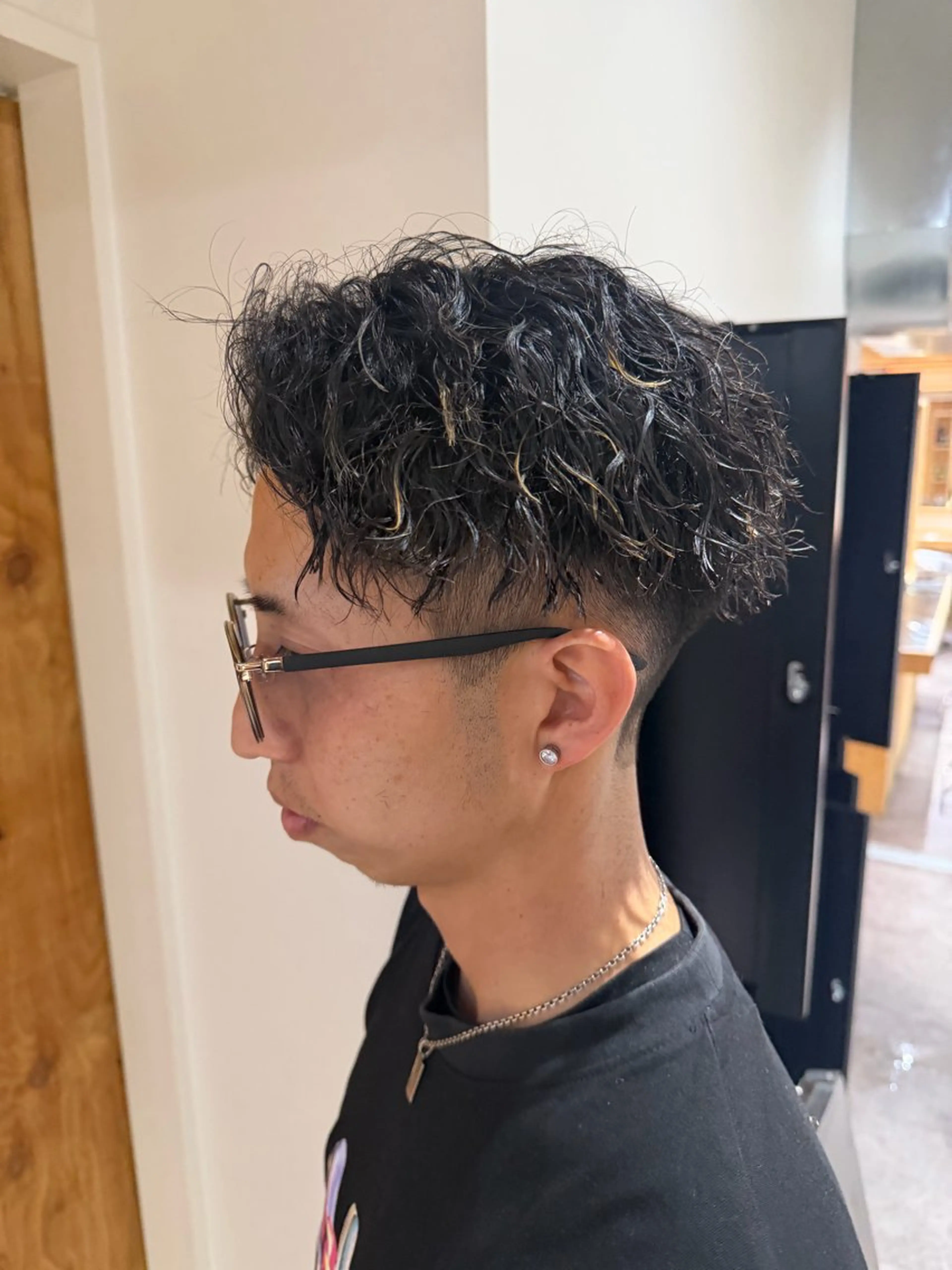 カラー パーマ メンズ カット パーマ パーマ特別価格🔥 宇宙のヘアスタイル