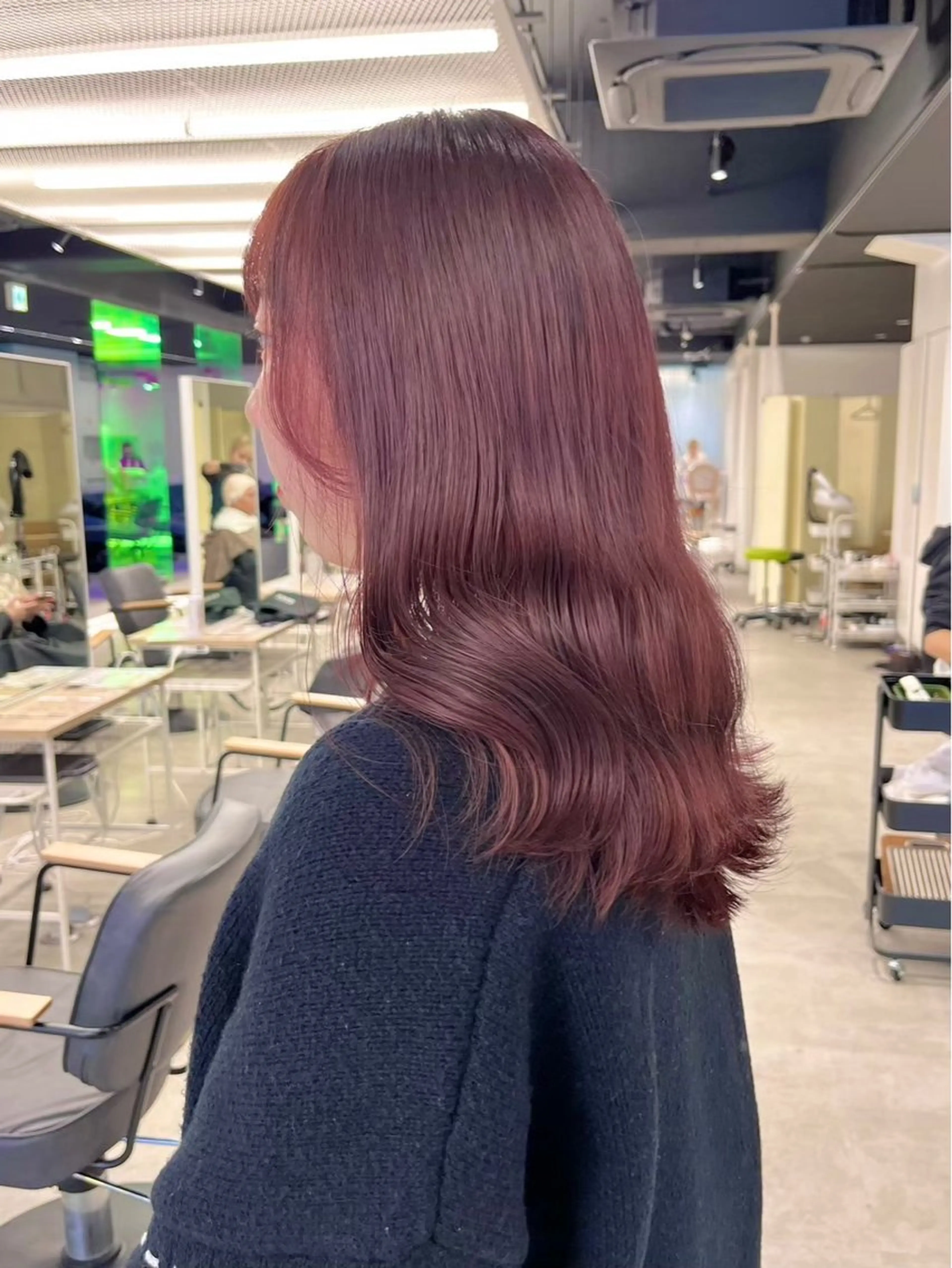 ロング ARISA︎ メンズハイトーンのヘアスタイル