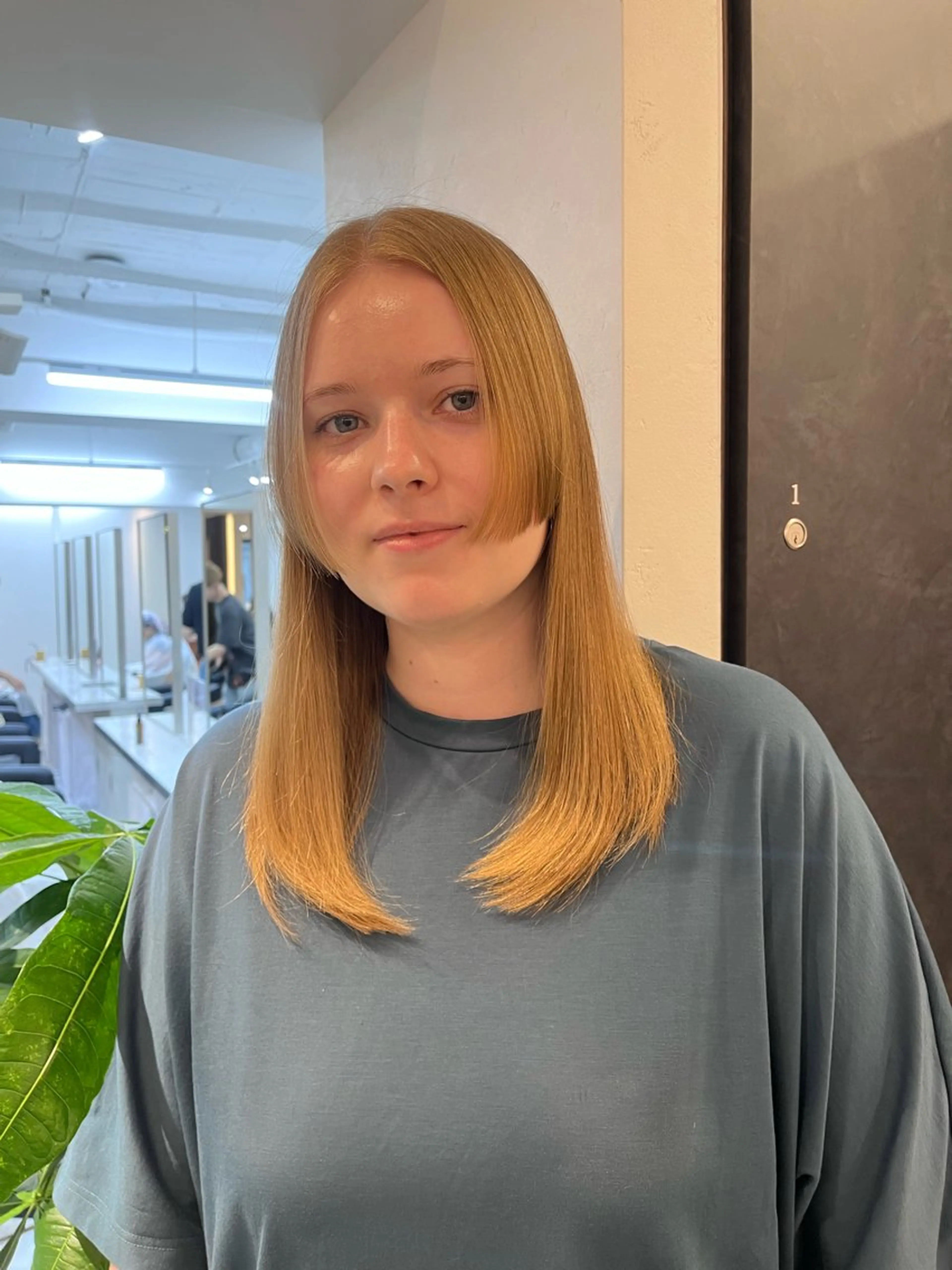 ロング カラー Ｖｉｏｔ  銀座 樋口 桃佳のヘアスタイル