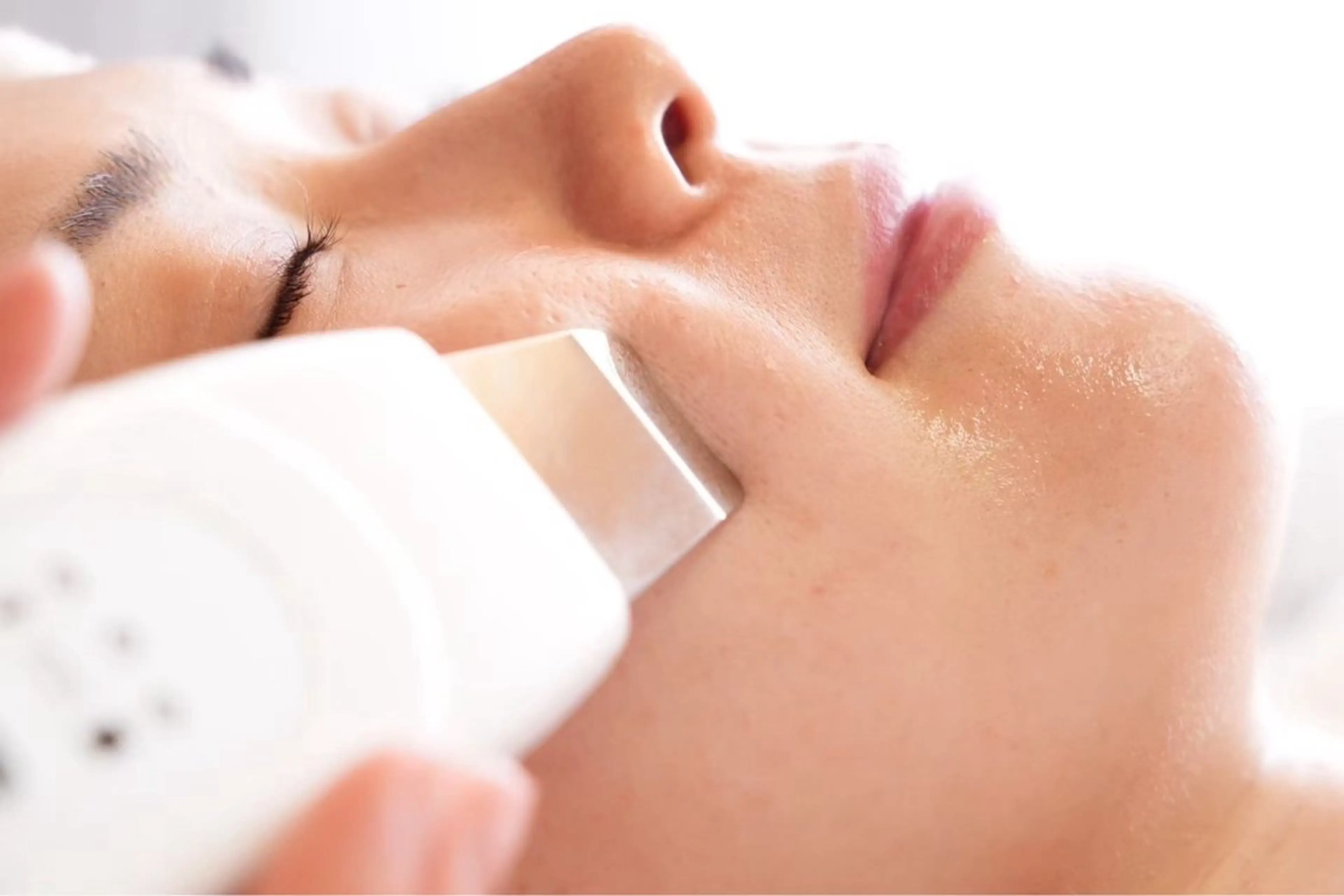 なめらか素肌に整える！！毛穴すっきり角質ケアコースの写真