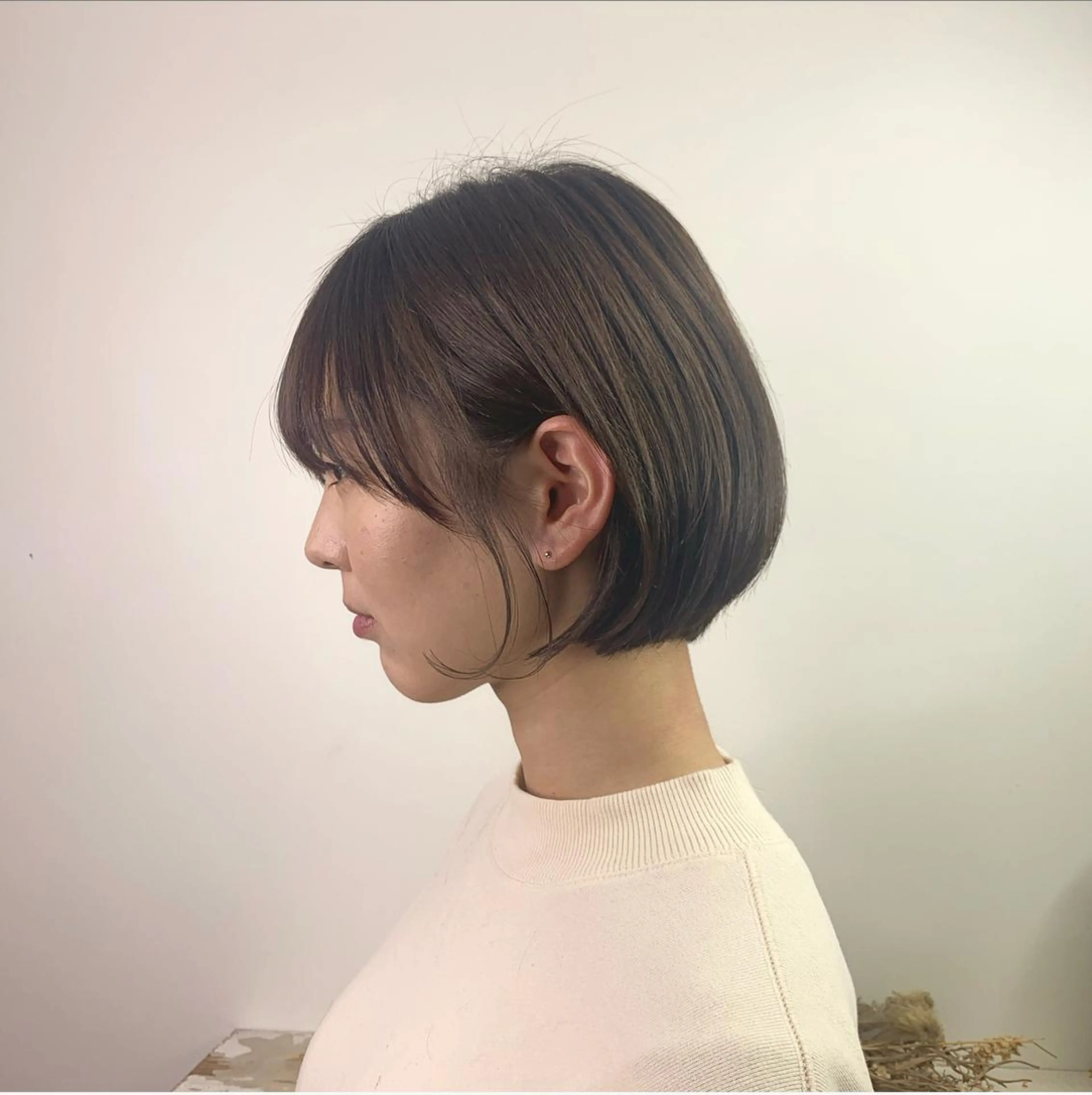ショート カラー stylist店長 岡本真依のヘアスタイル
