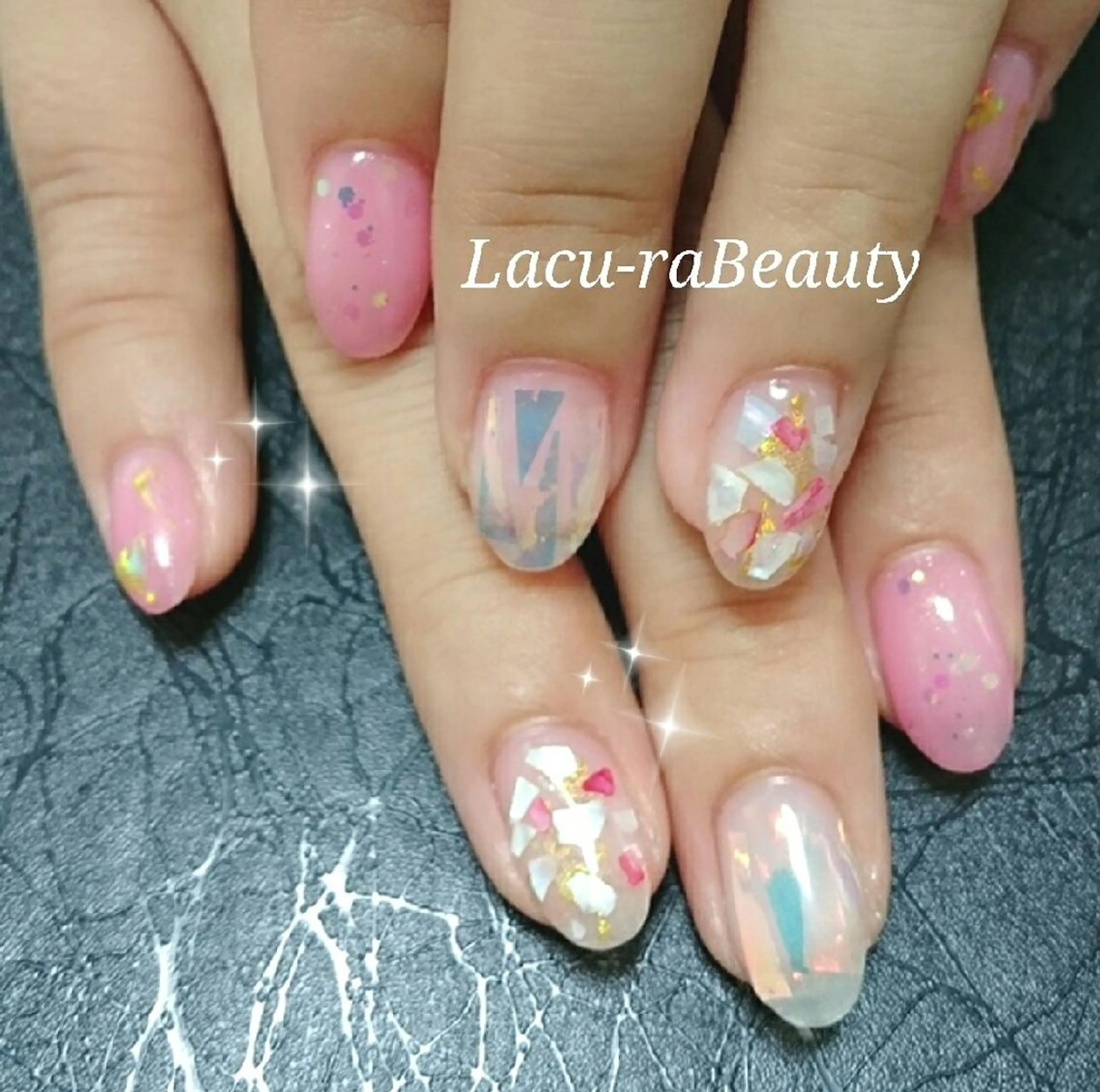 ネイル フットネイル 小顔と腸の専門店 ラクーラビューティのエステ・リラクイメージ