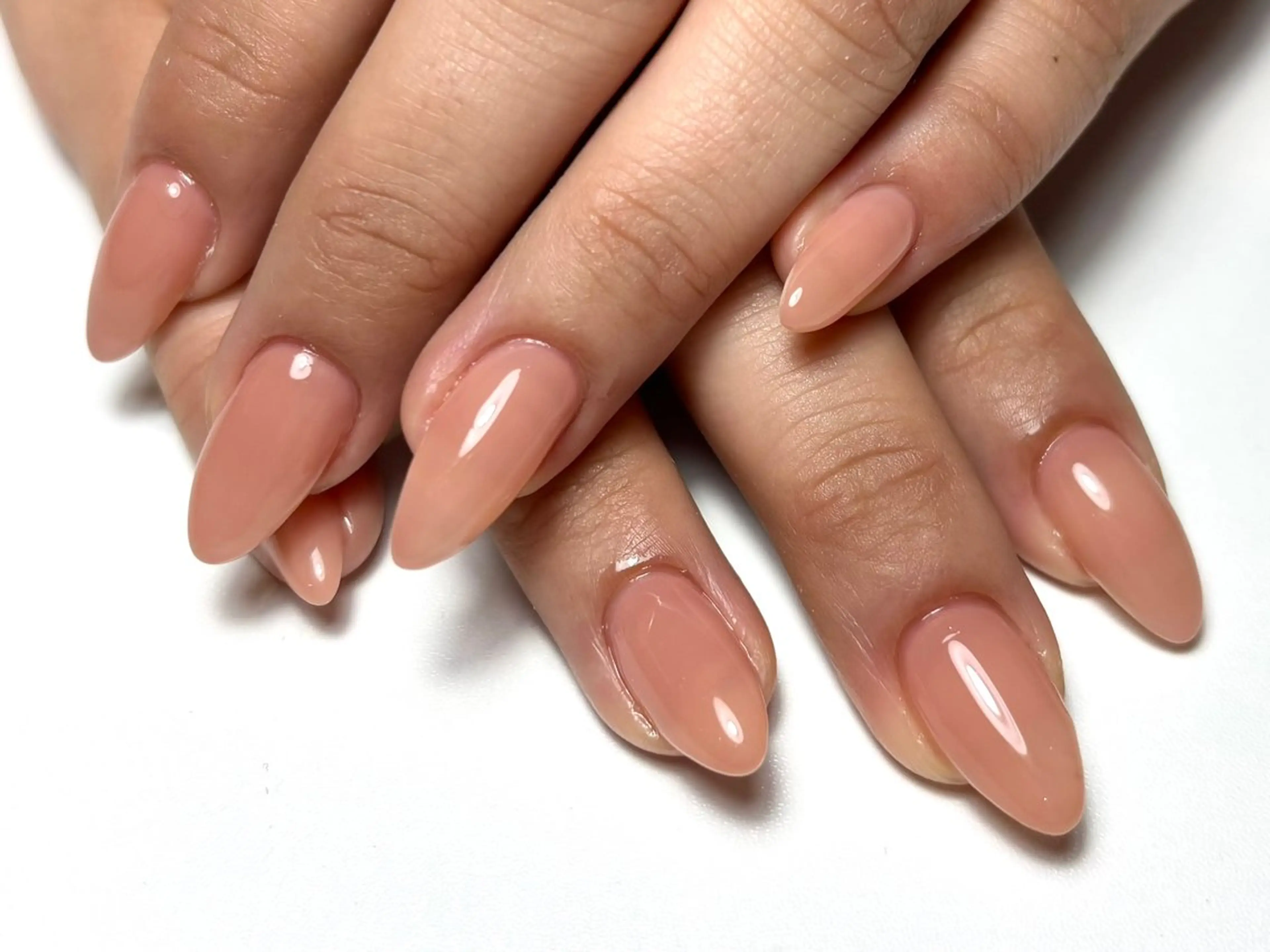 ミディアム ハンドネイル Nailsalon Puttiのネイルデザイン