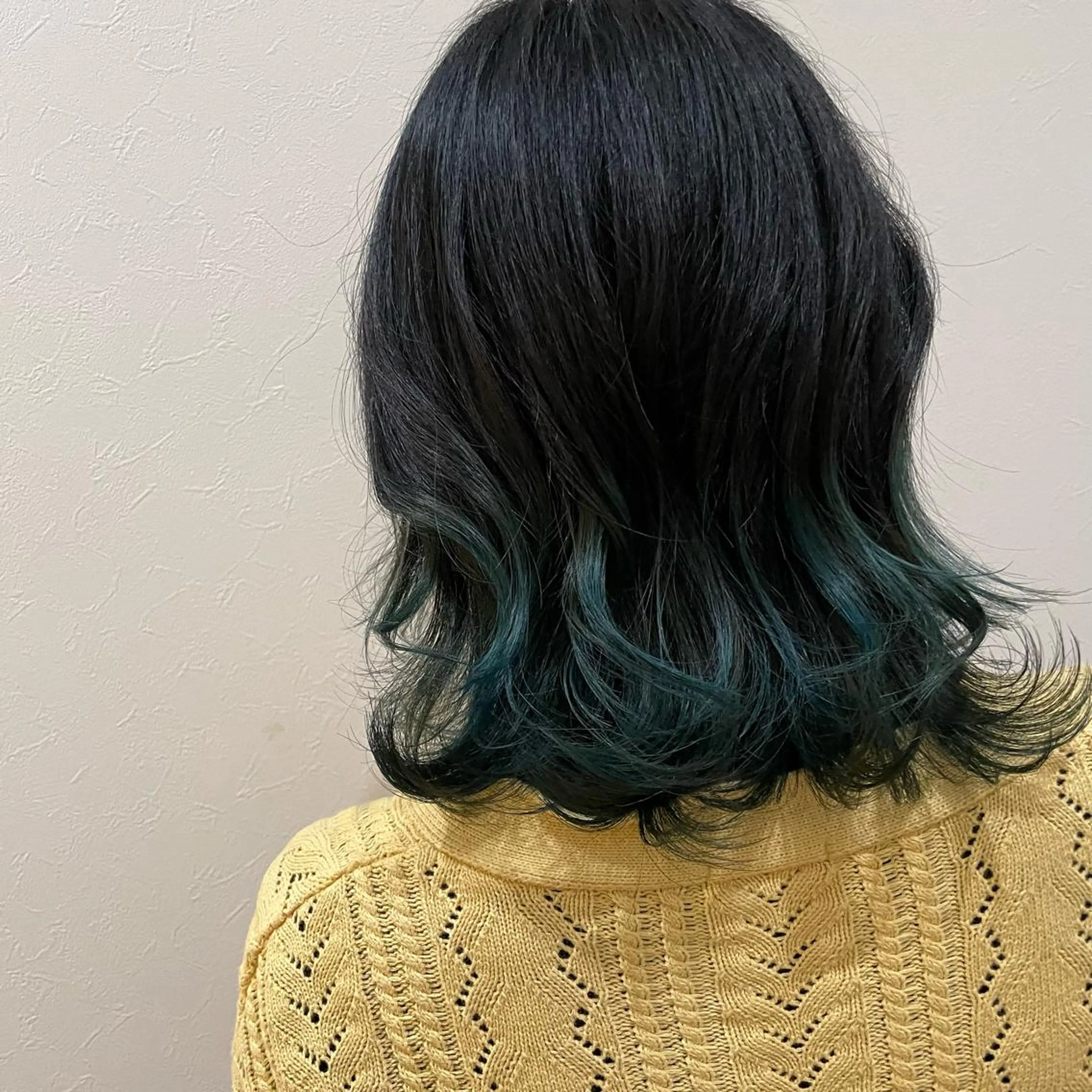 ミディアム LiTA RIKUのヘアスタイル