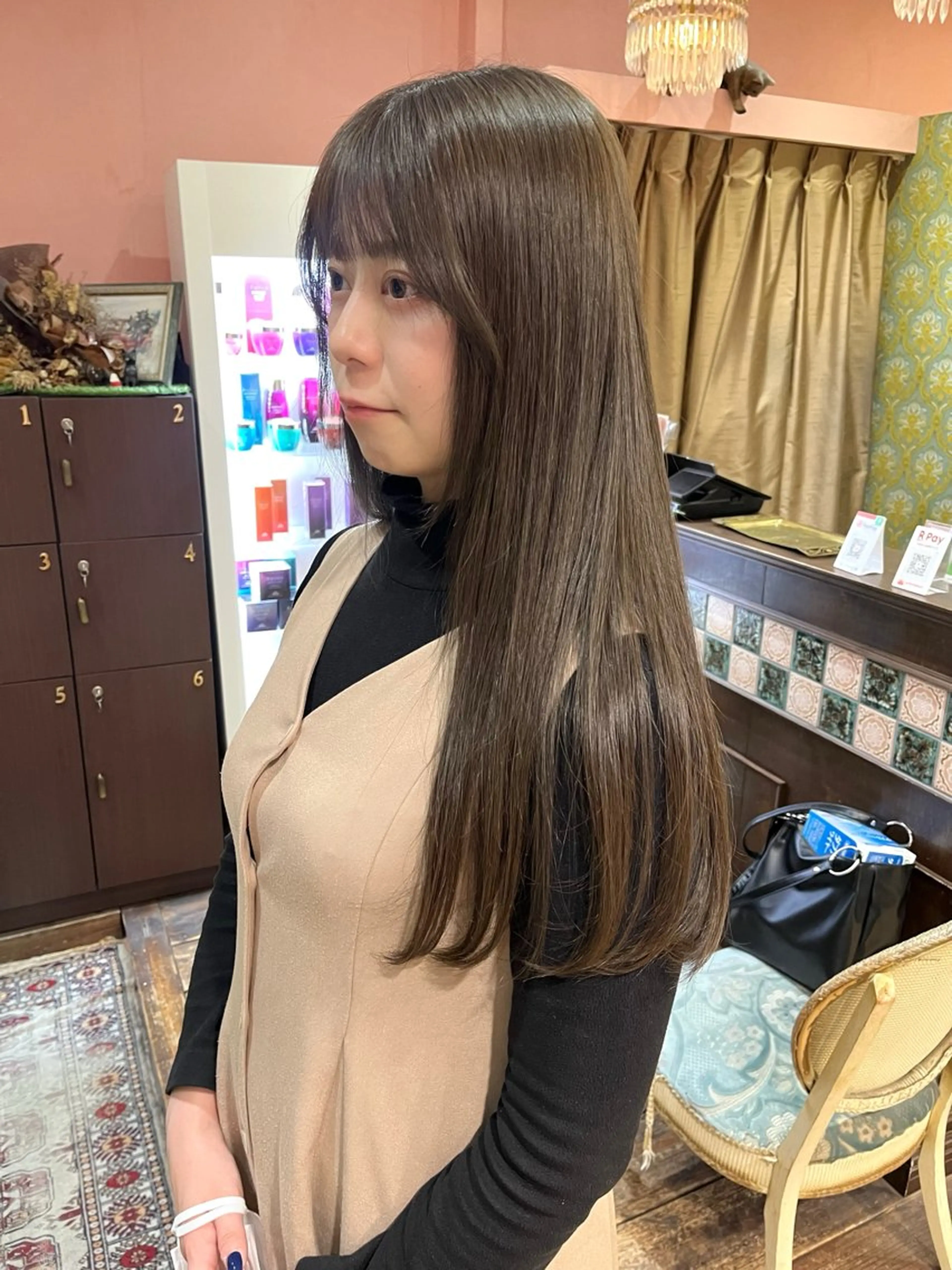 ロング トリートメント カット ヘアカラー トリートメント rotika by Doll hair所属・RYOKA/ 透明感カラー/韓国風のヘアスタイル