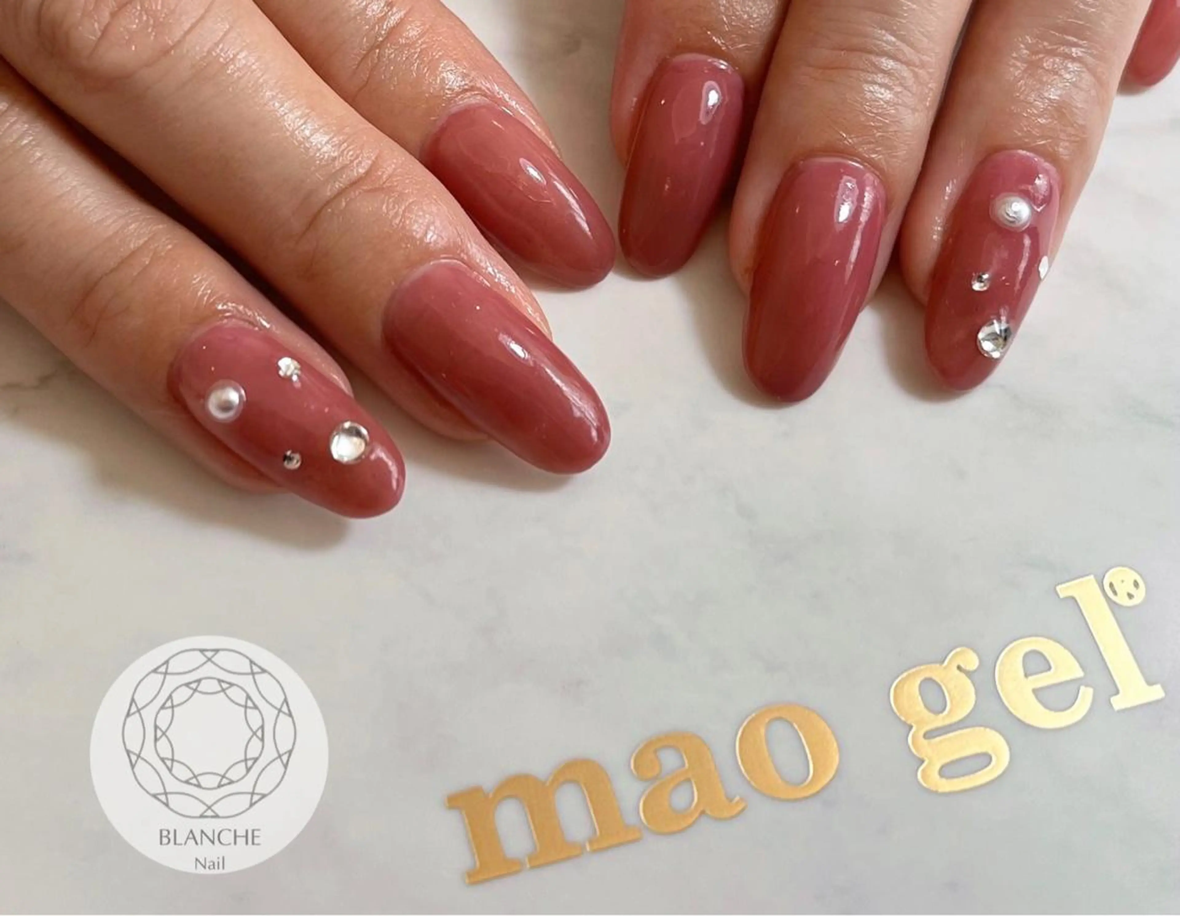 ネイル BLANCHE Nailのネイルデザイン