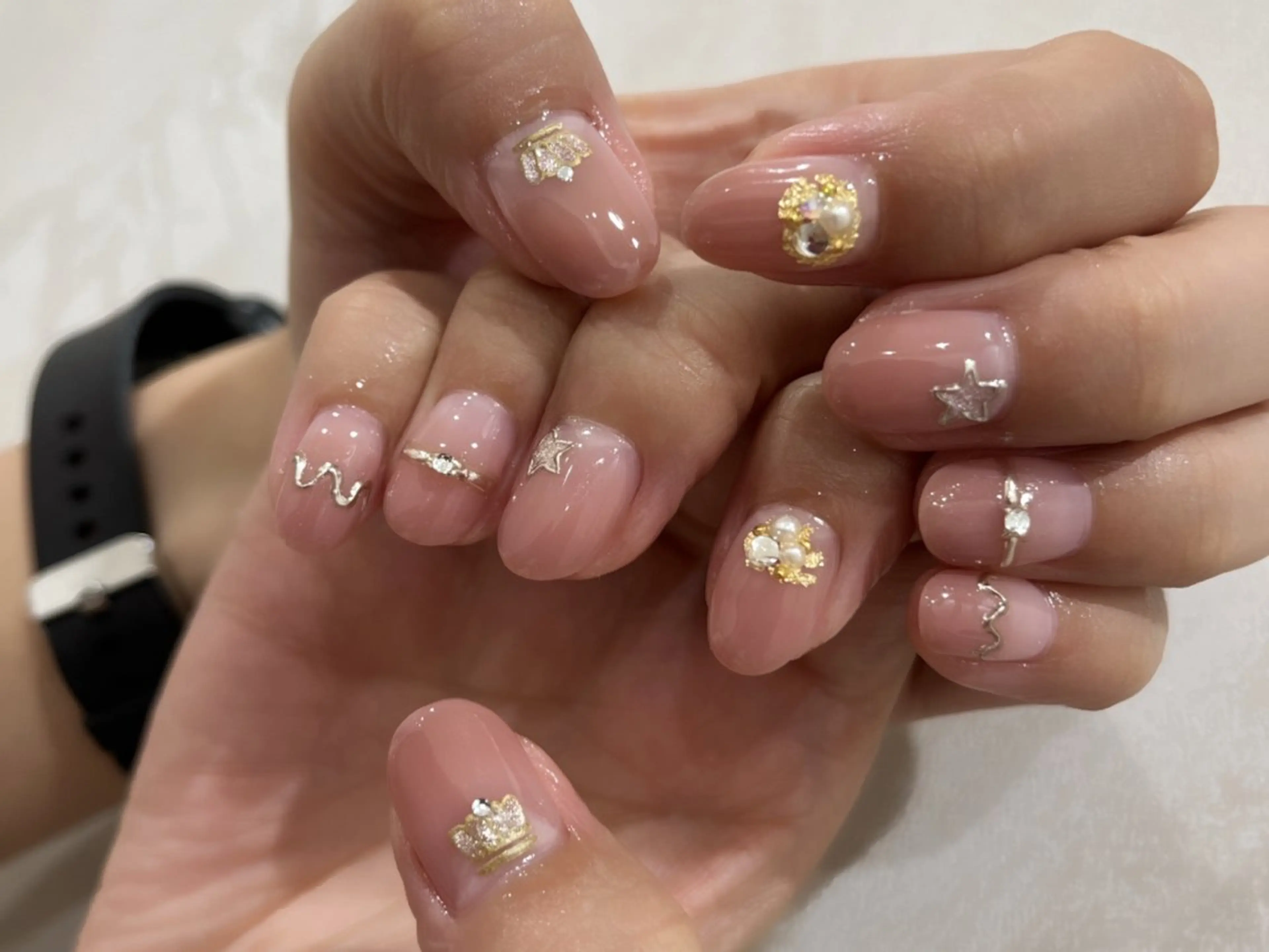 ネイル 持ち込み ハンドネイル 中川 愛理のネイルデザイン