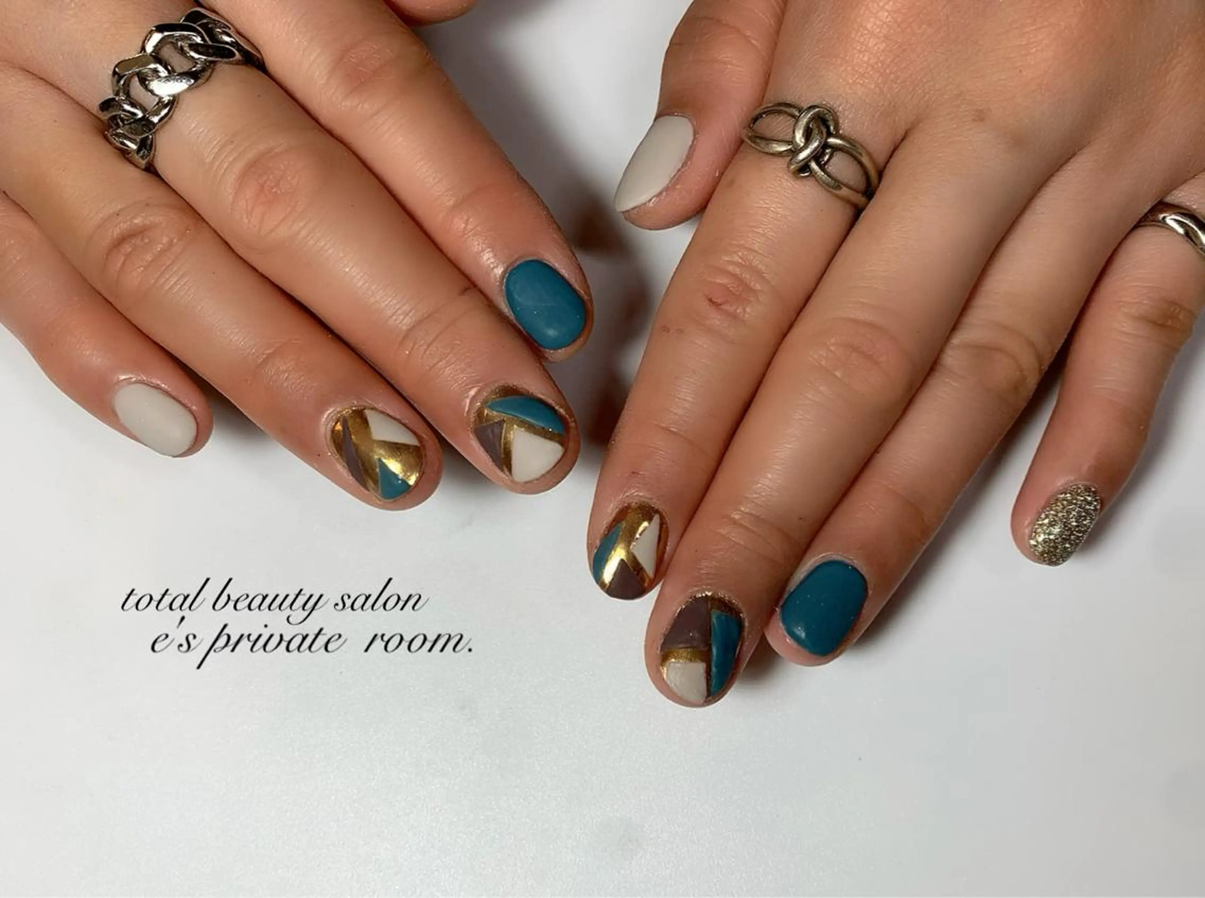 ネイル LAVISH nail salonのネイルデザイン