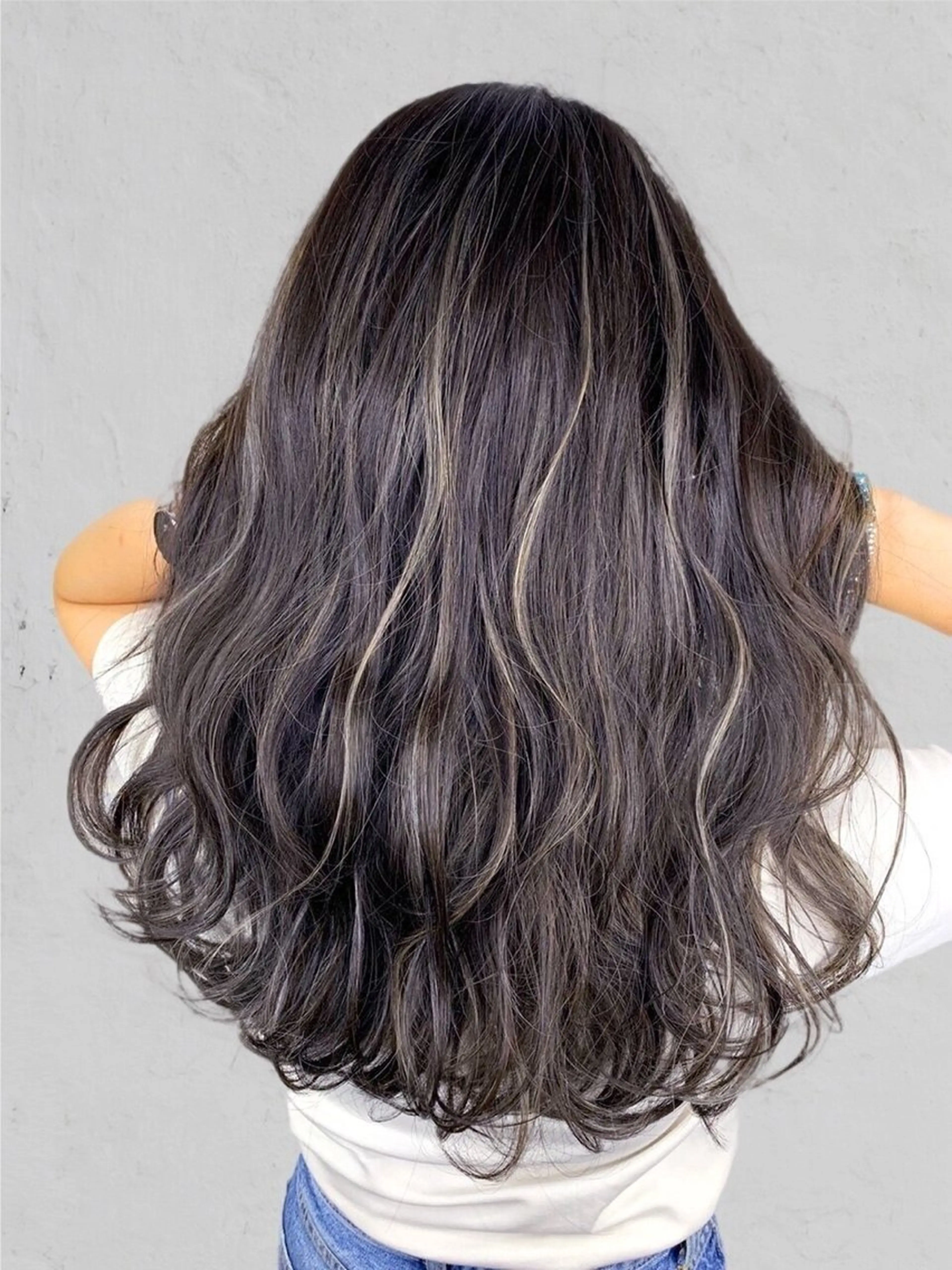 カット➕アディクシーカラー➕トリートメント🫧の写真