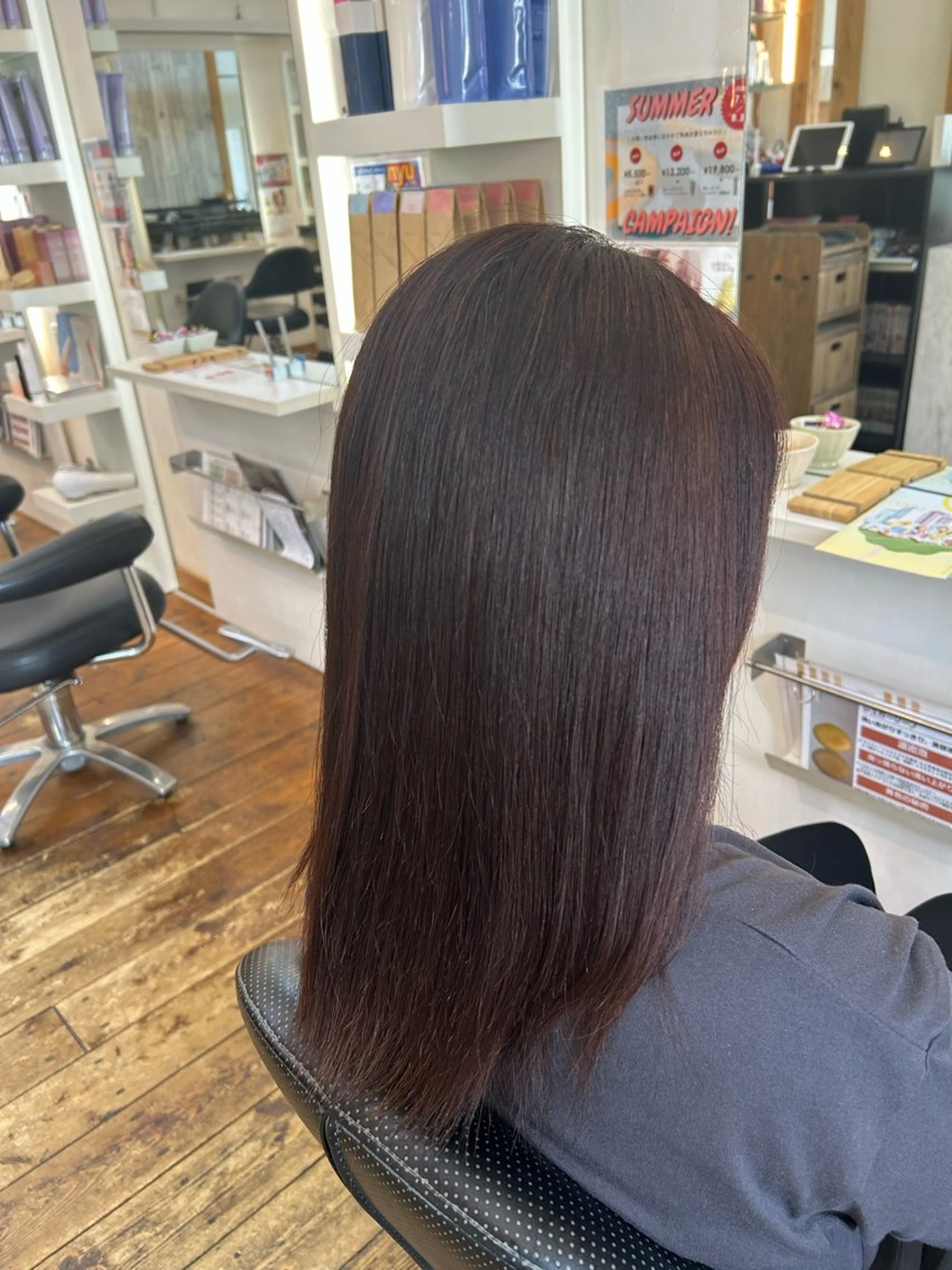 カラー 高野 かおりのヘアスタイル