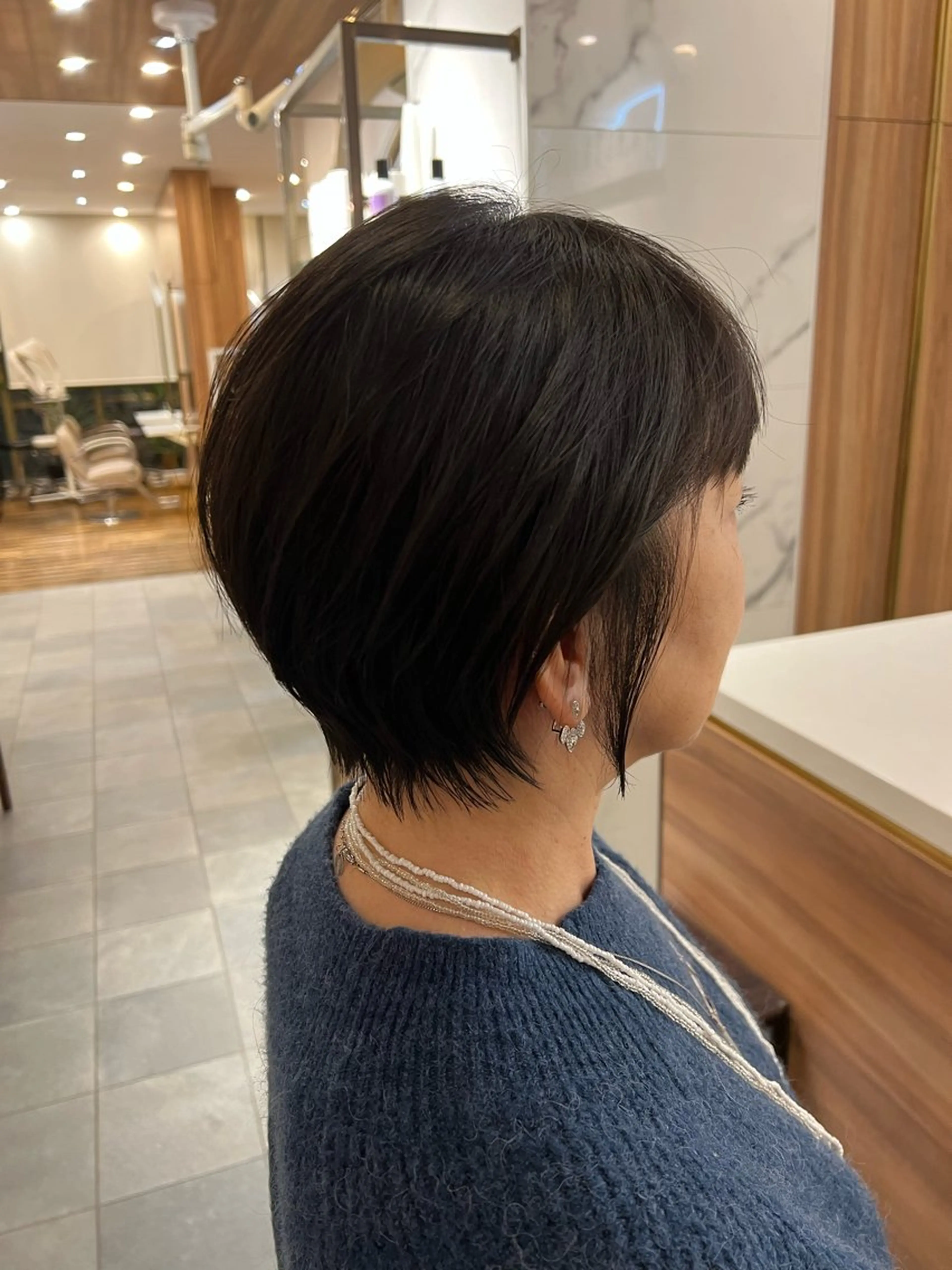 ショート 村中 逸紀のヘアスタイル