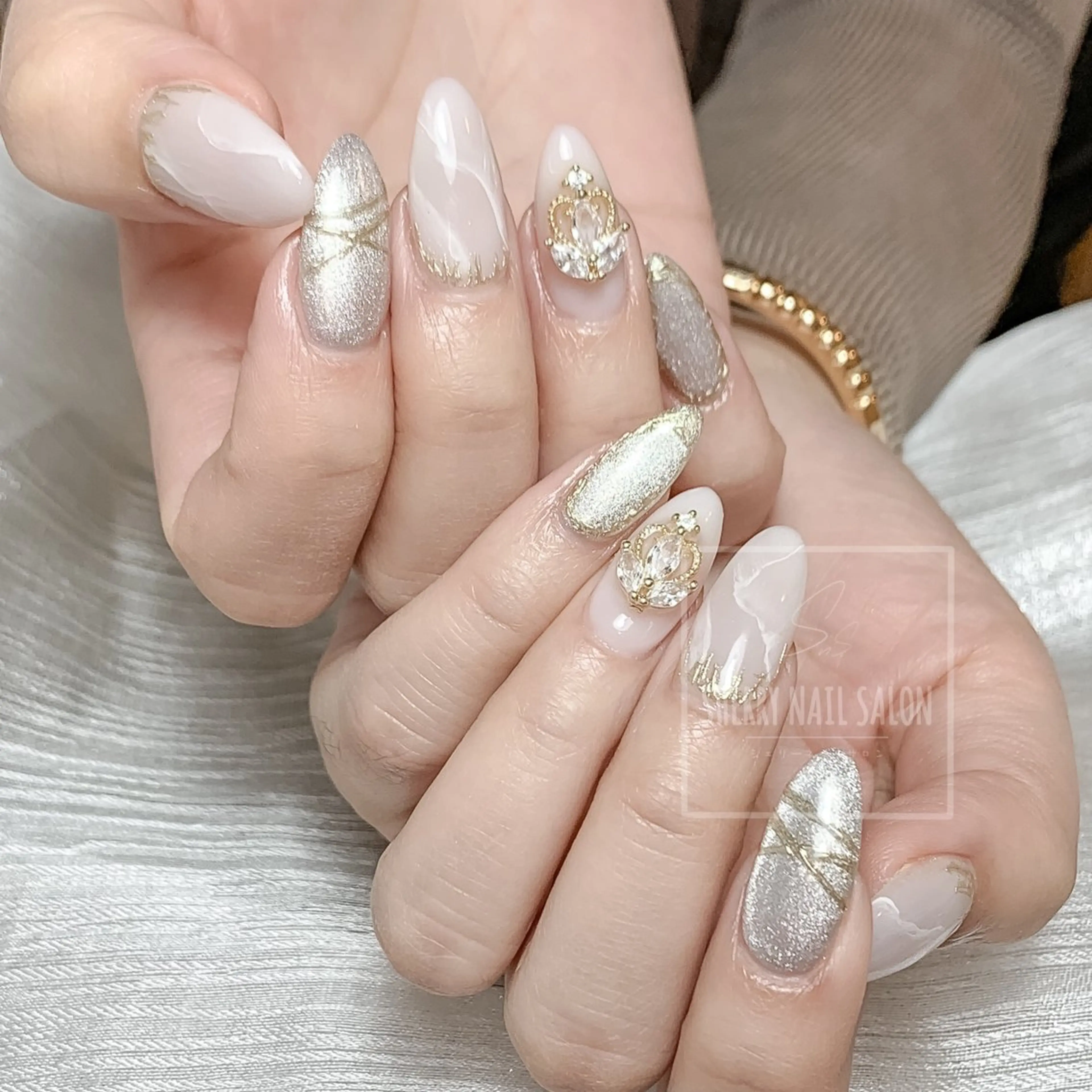 ネイル チークネイル 長さ出し フレンチネイル ジェルネイル グラデーション 萌 自宅ネイルサロンのネイルデザイン