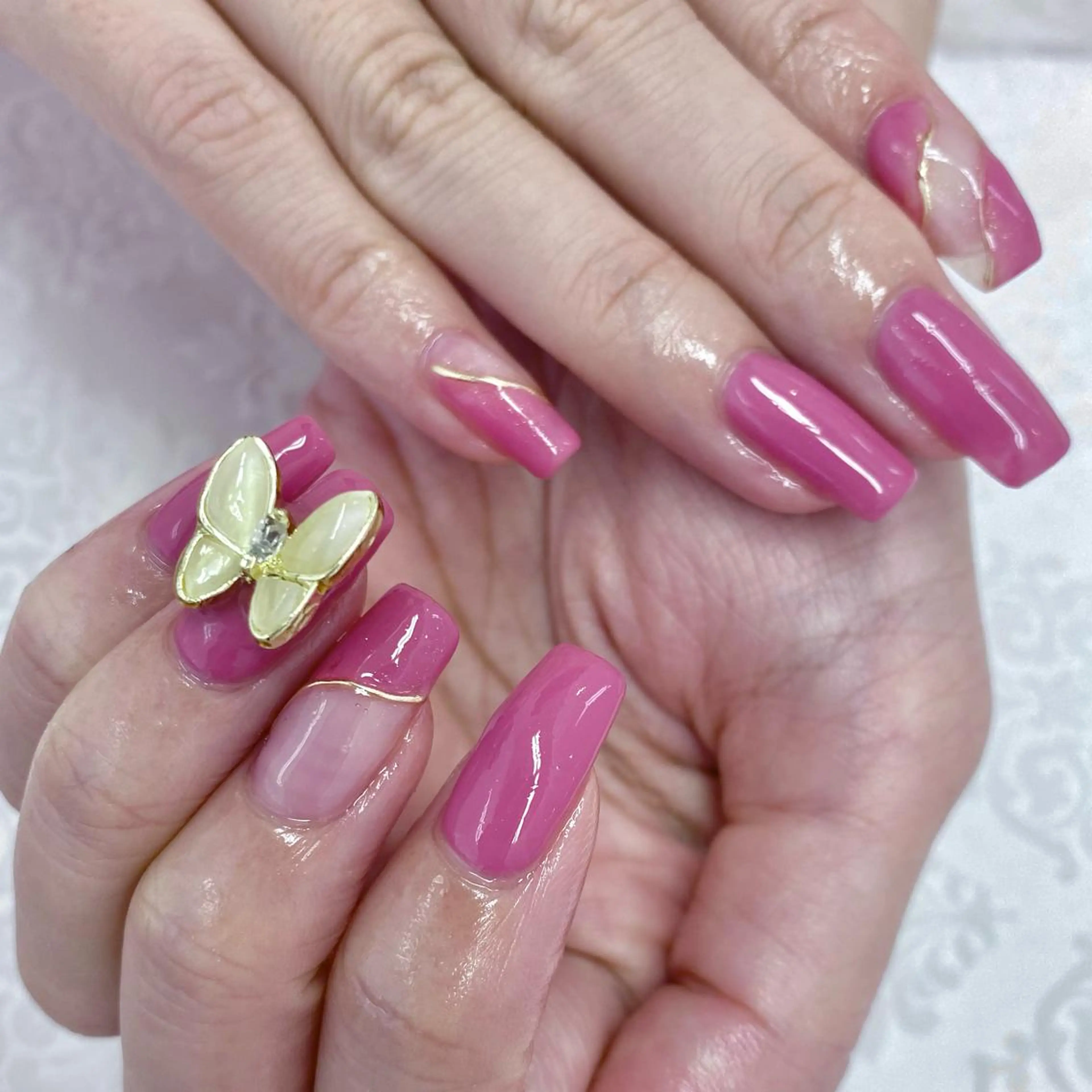 ネイル 🍑uchida momoka🍑のネイルデザイン