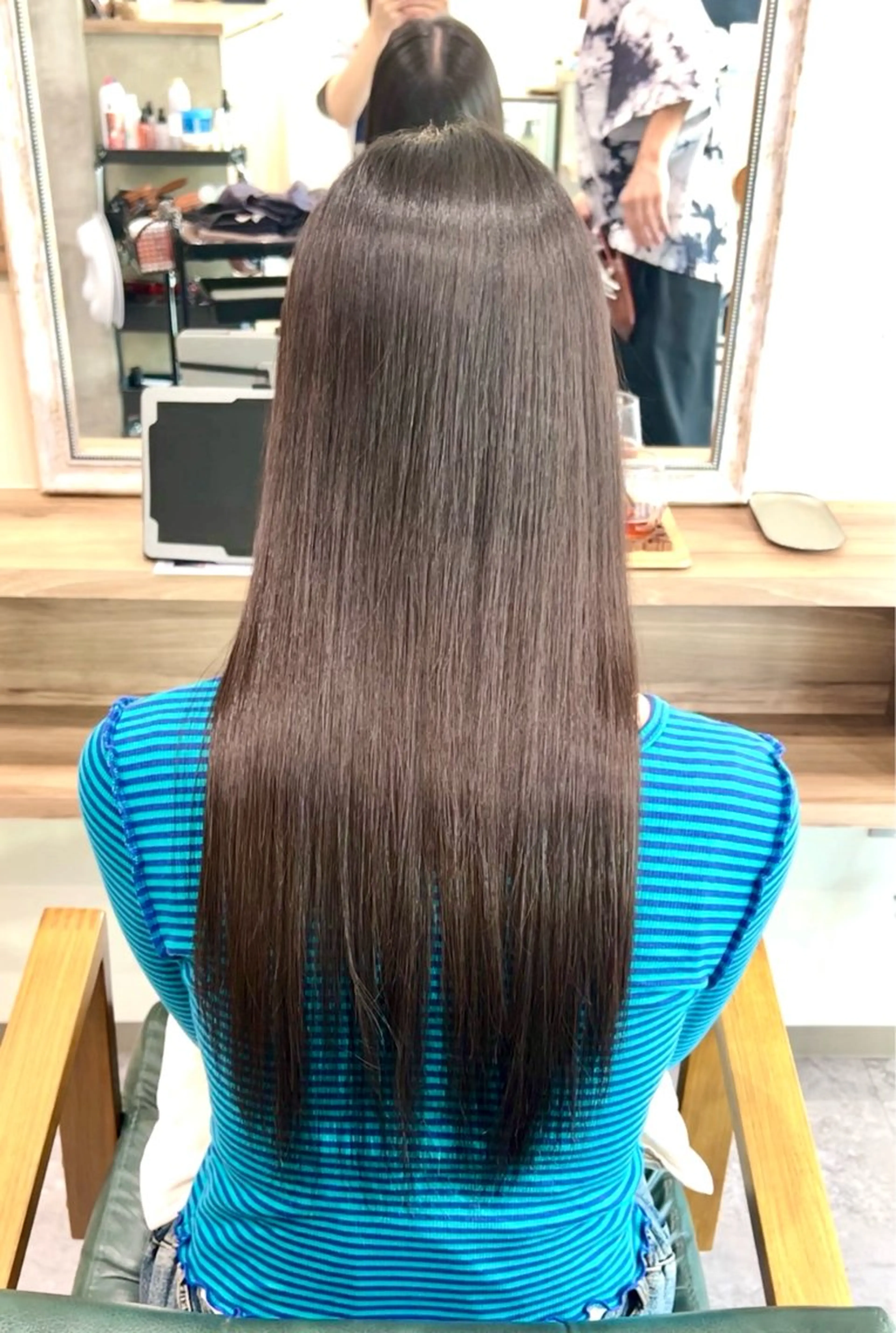 ロング ブリーチ/ストレート ダブルカラーtetoのヘアスタイル