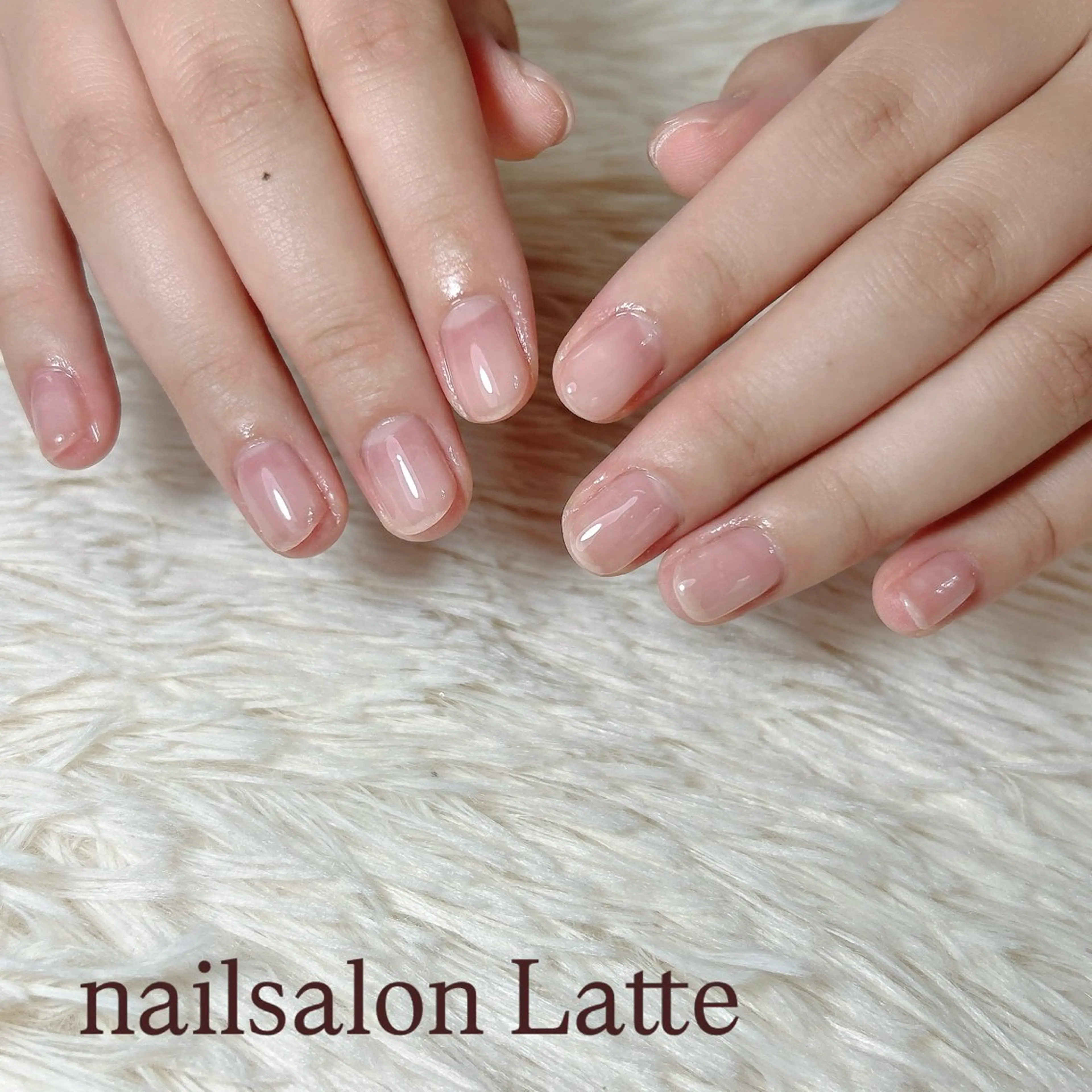 ネイル Nailsalon Latteのネイルデザイン