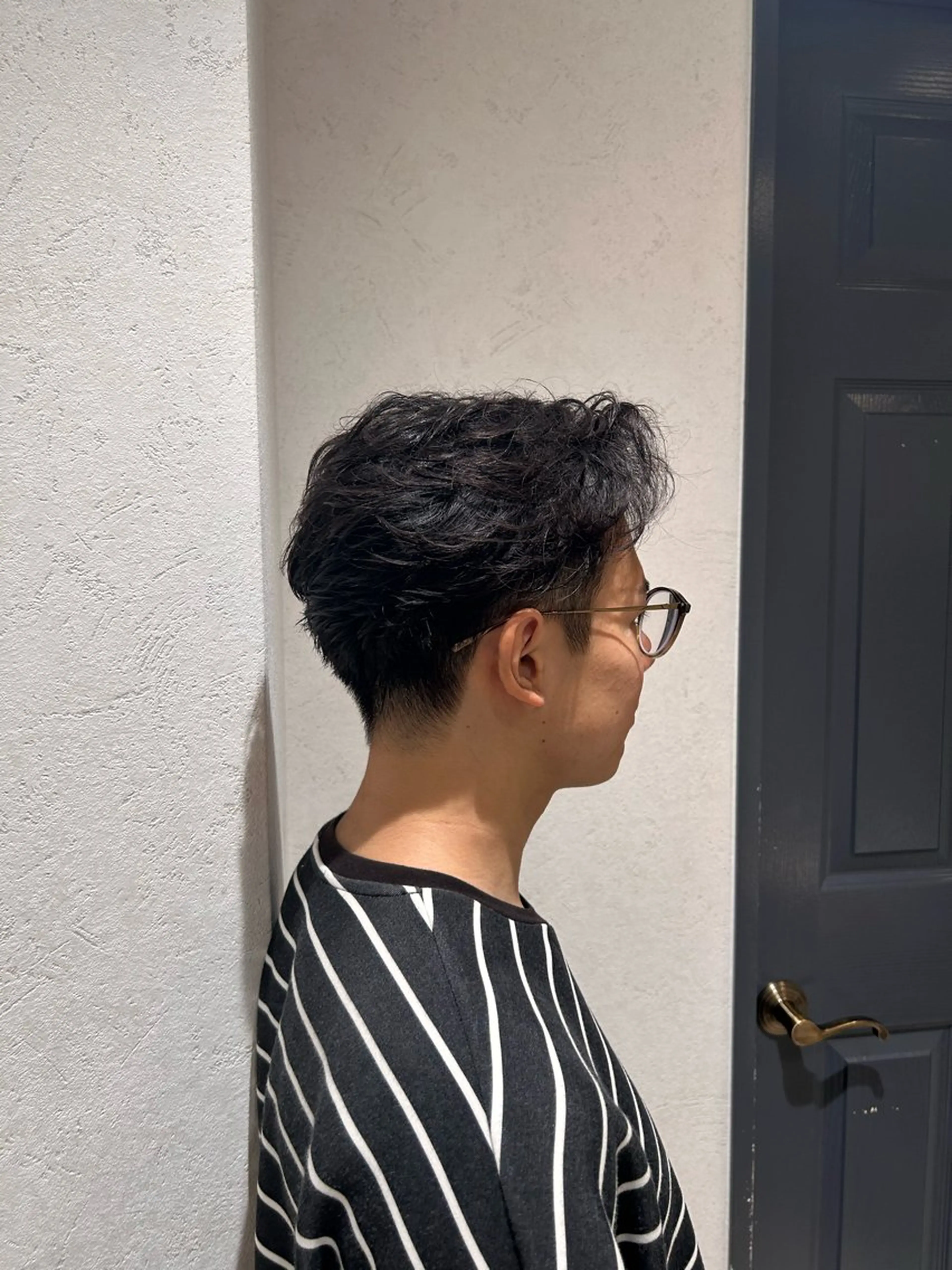 ショート メンズ センターパート 刈り上げ ショートヘア カット 保坂 駿太郎のヘアスタイル