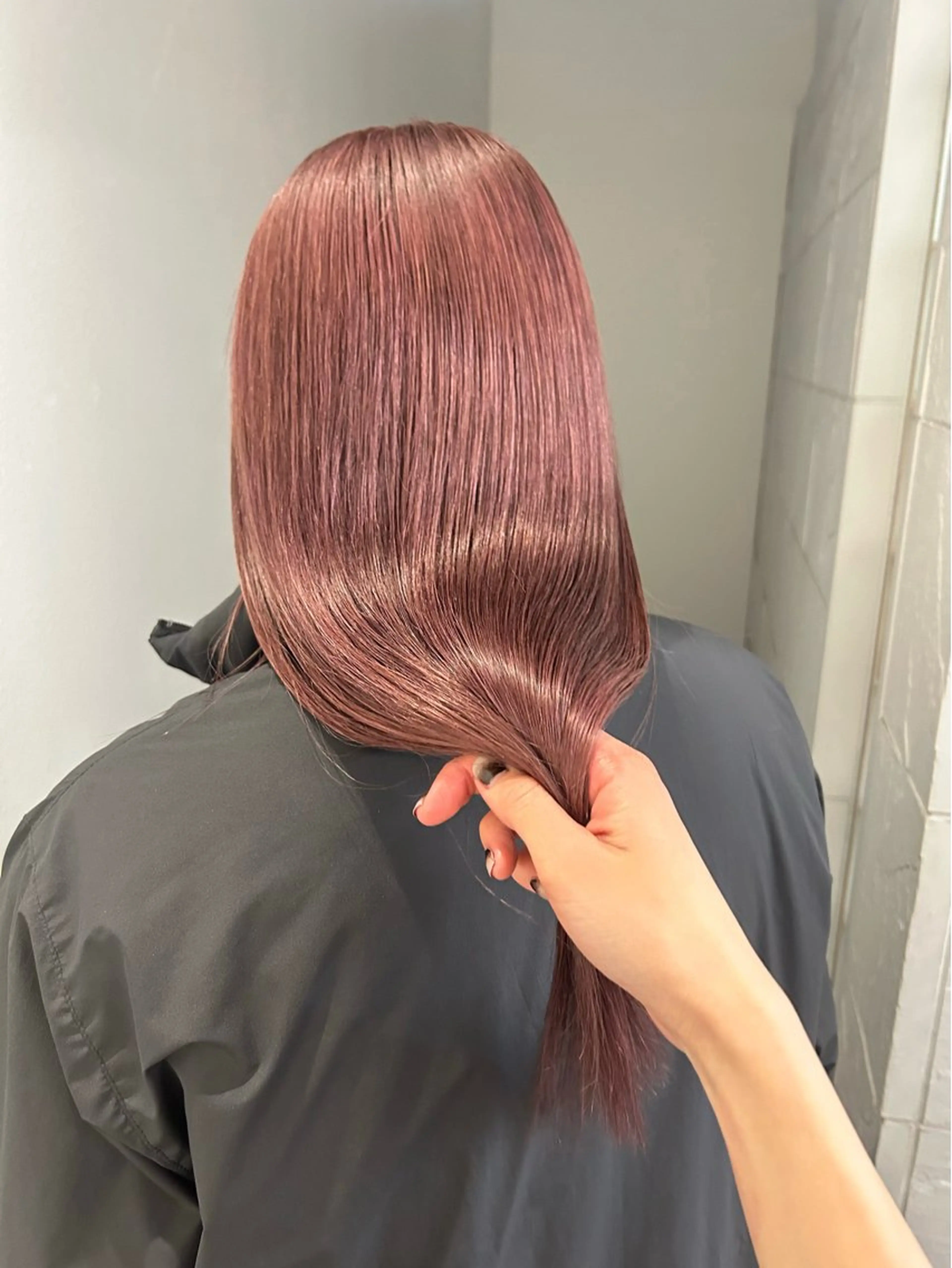 ロング カラー ヘアカラー 💜Noa /艶髪ハイトーン💫のヘアスタイル