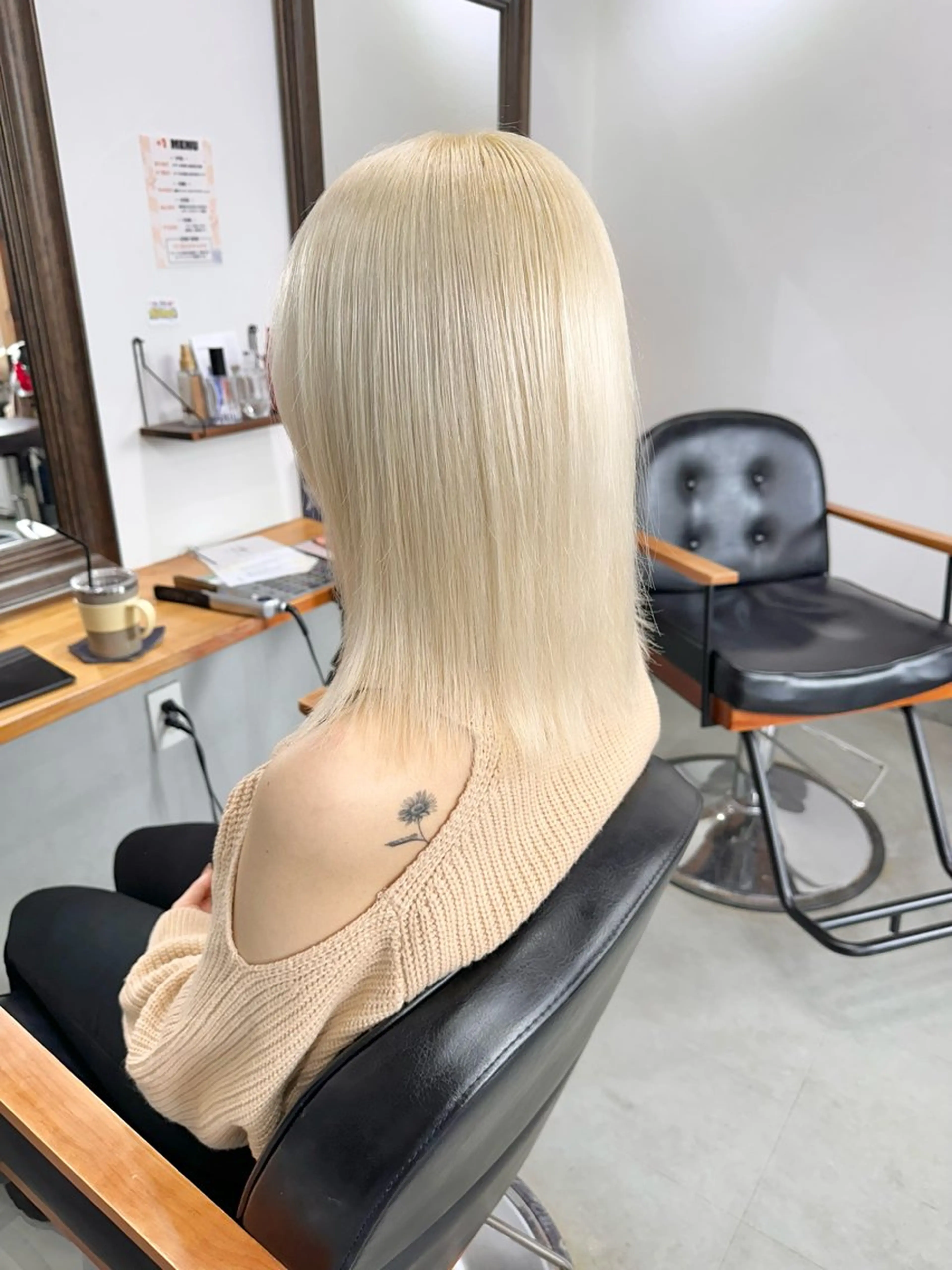 ミディアム カラー ヘアカラー 💖艶・ブリーチ 透明感miyu💖のヘアスタイル