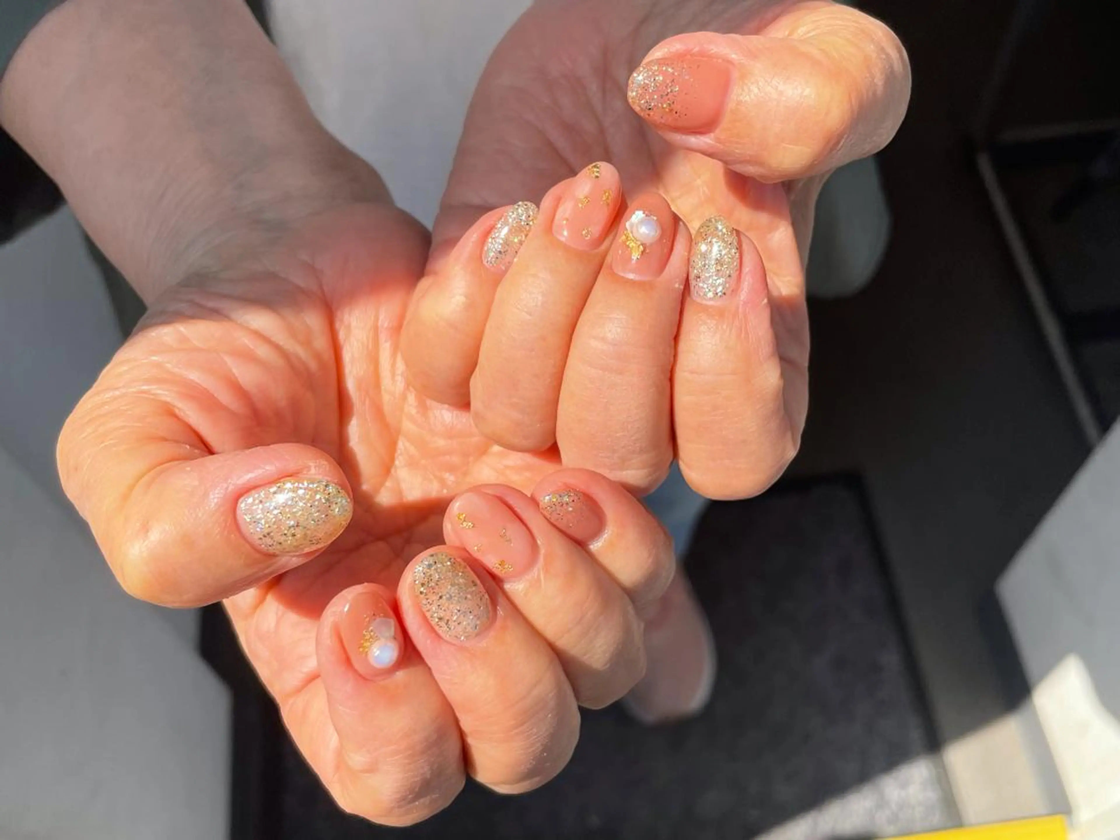 ネイル キラキラネイル nail salon   BONO所属・nail salon アトリエBONOのネイルデザイン