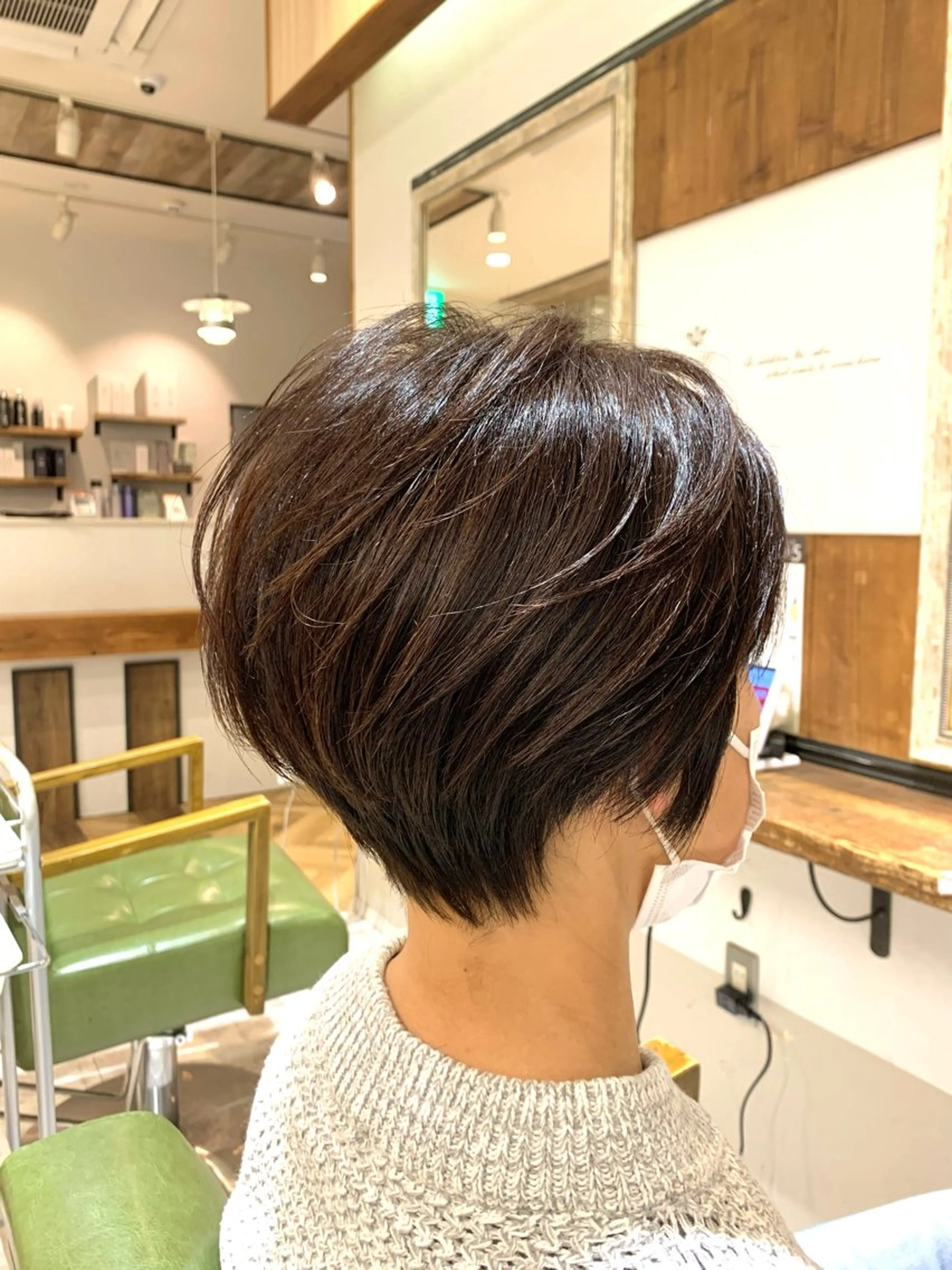 ショート カラー rinrin 天文館のヘアスタイル