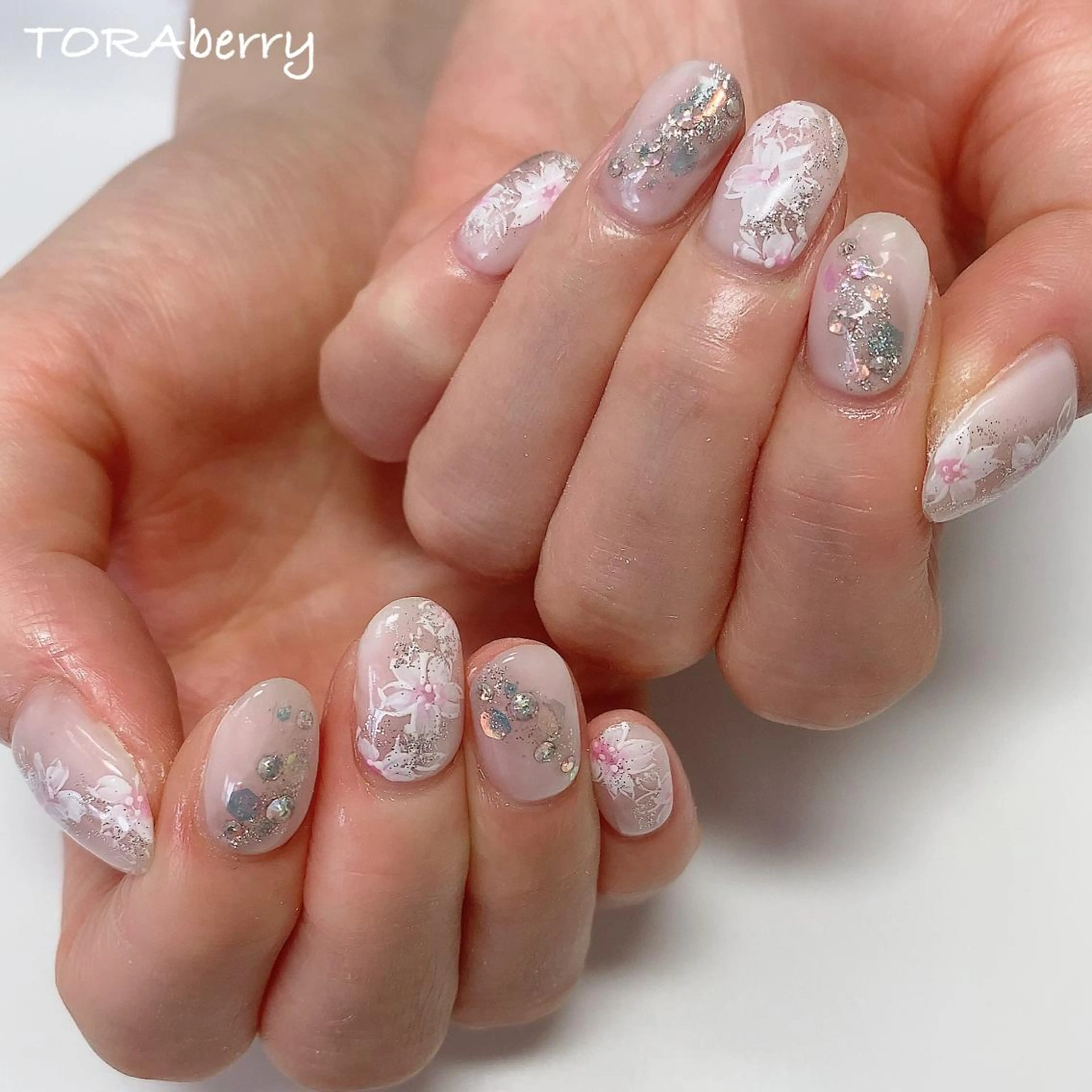 ネイル ハンドネイル ネイリスト なつみのネイルデザイン