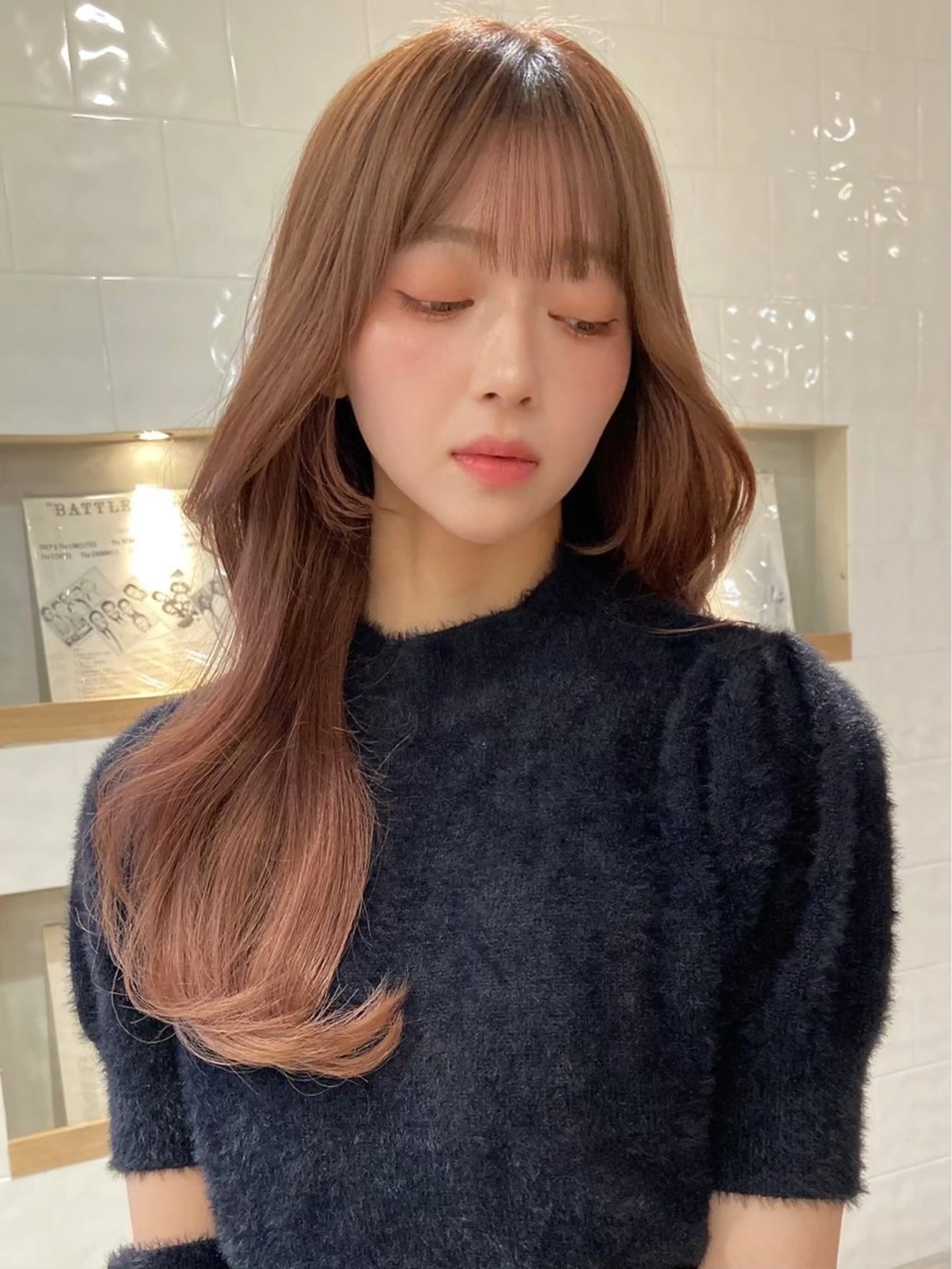 ロング 伊藤 莉奈　韓国ヘアのヘアスタイル