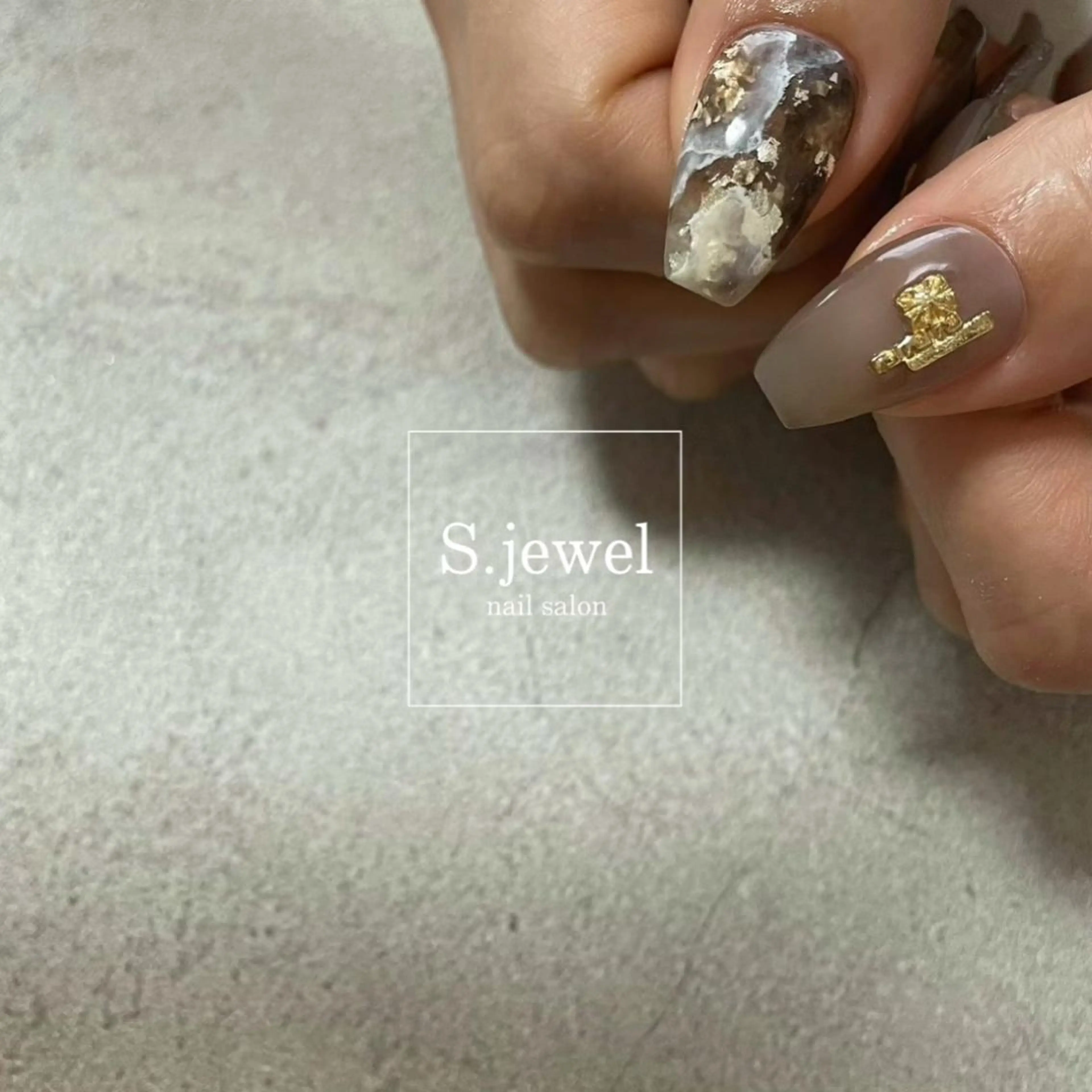 ネイル S. JEWELのネイルデザイン