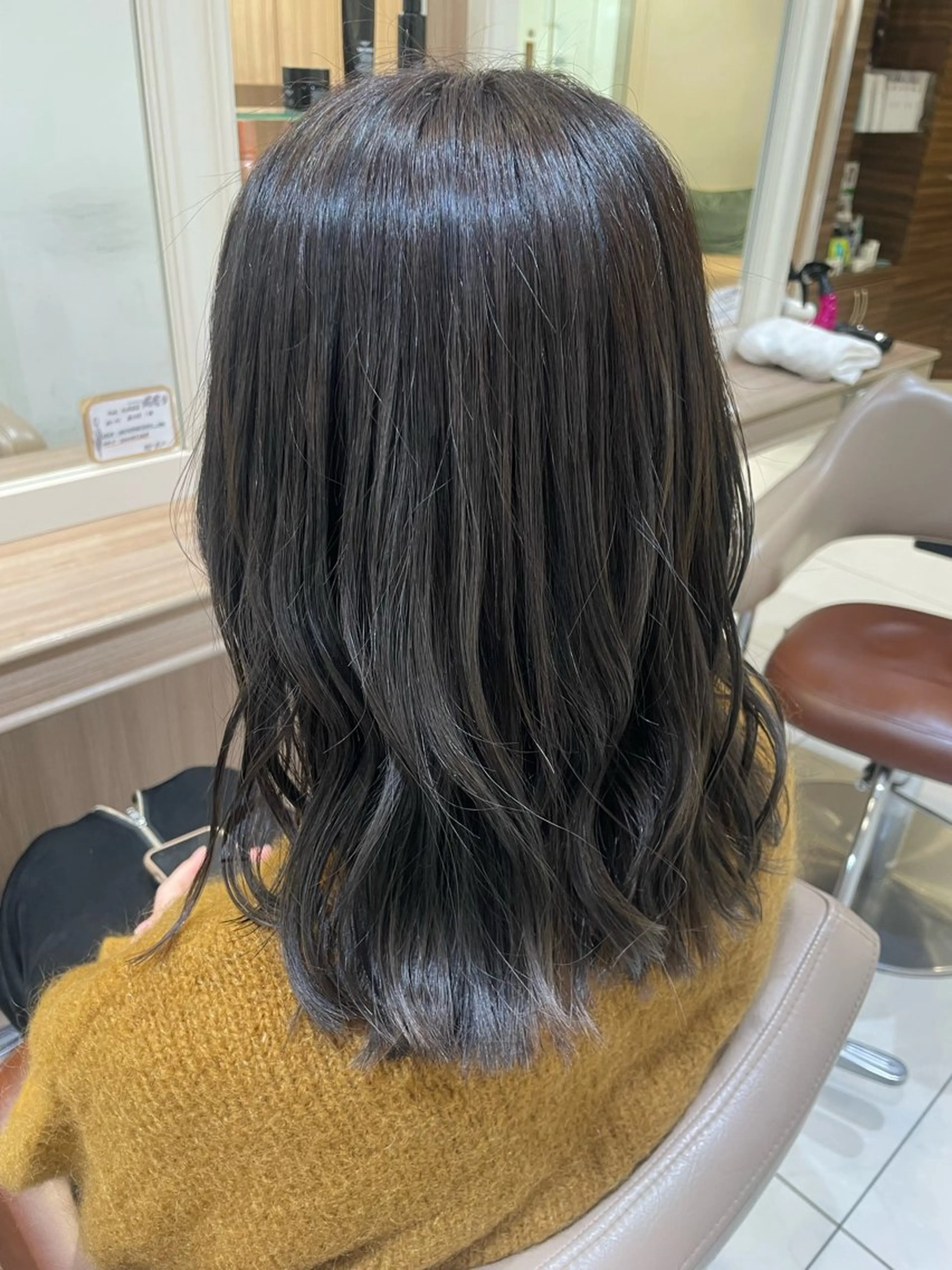 ミディアム カラー カット ヘアカラー トリートメント 韓国ヘアメイク🎀/ 縮毛矯正✨山本媛香のヘアスタイル