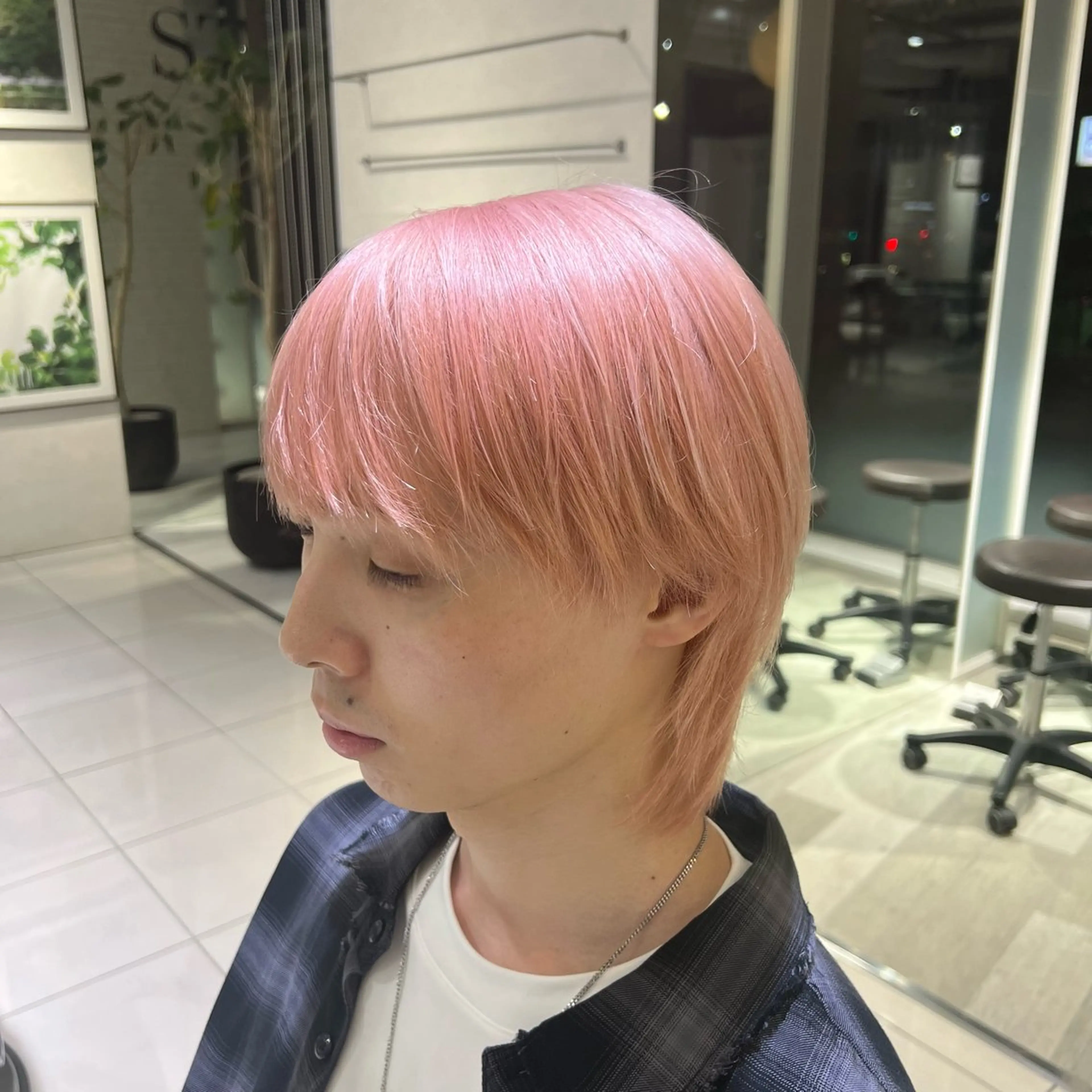 カラー メンズ ピンクカラー ヘアカラー トリートメント stylist 🐶内藤 成香のヘアスタイル