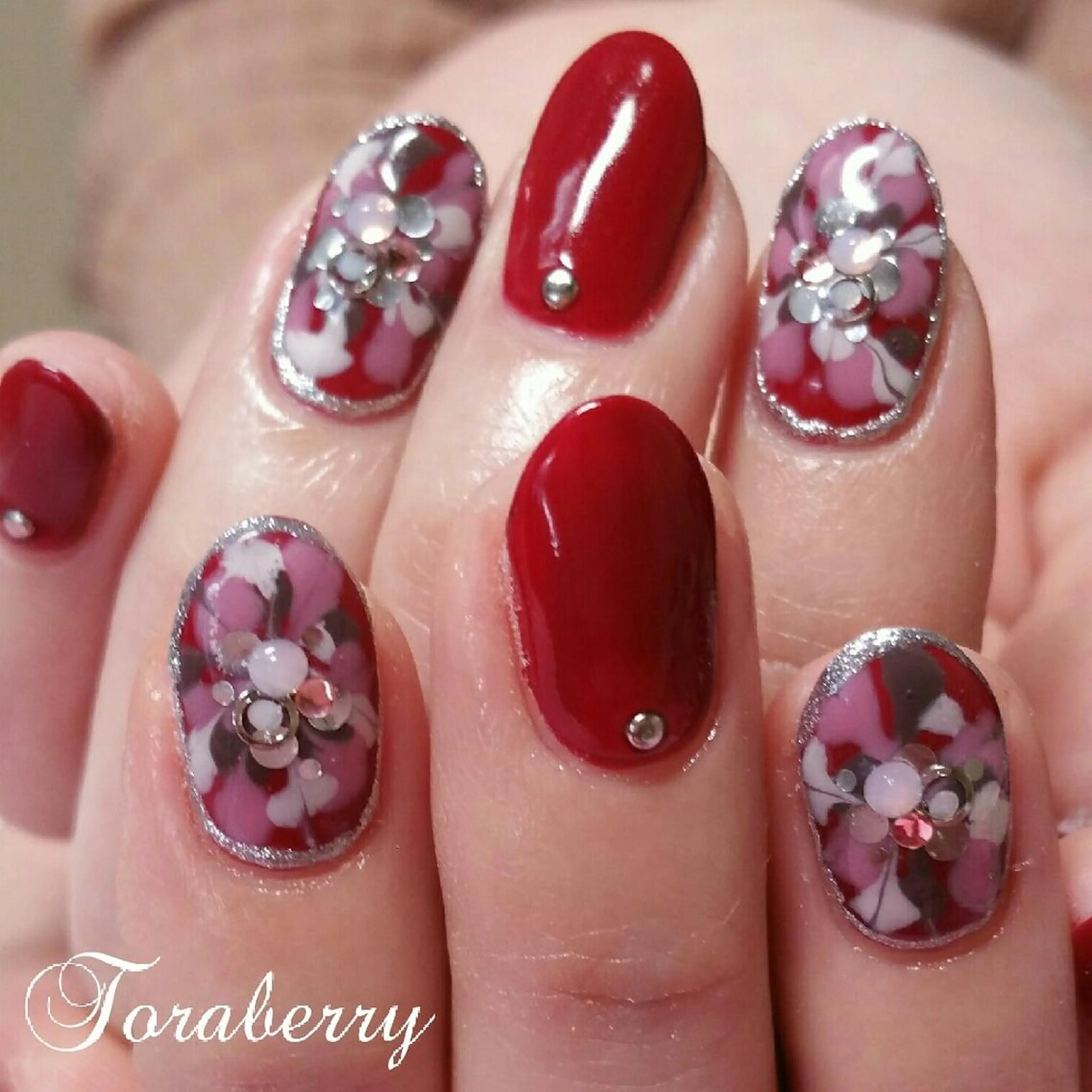 ネイル ピーコックネイル ネイリスト なつみのネイルデザイン