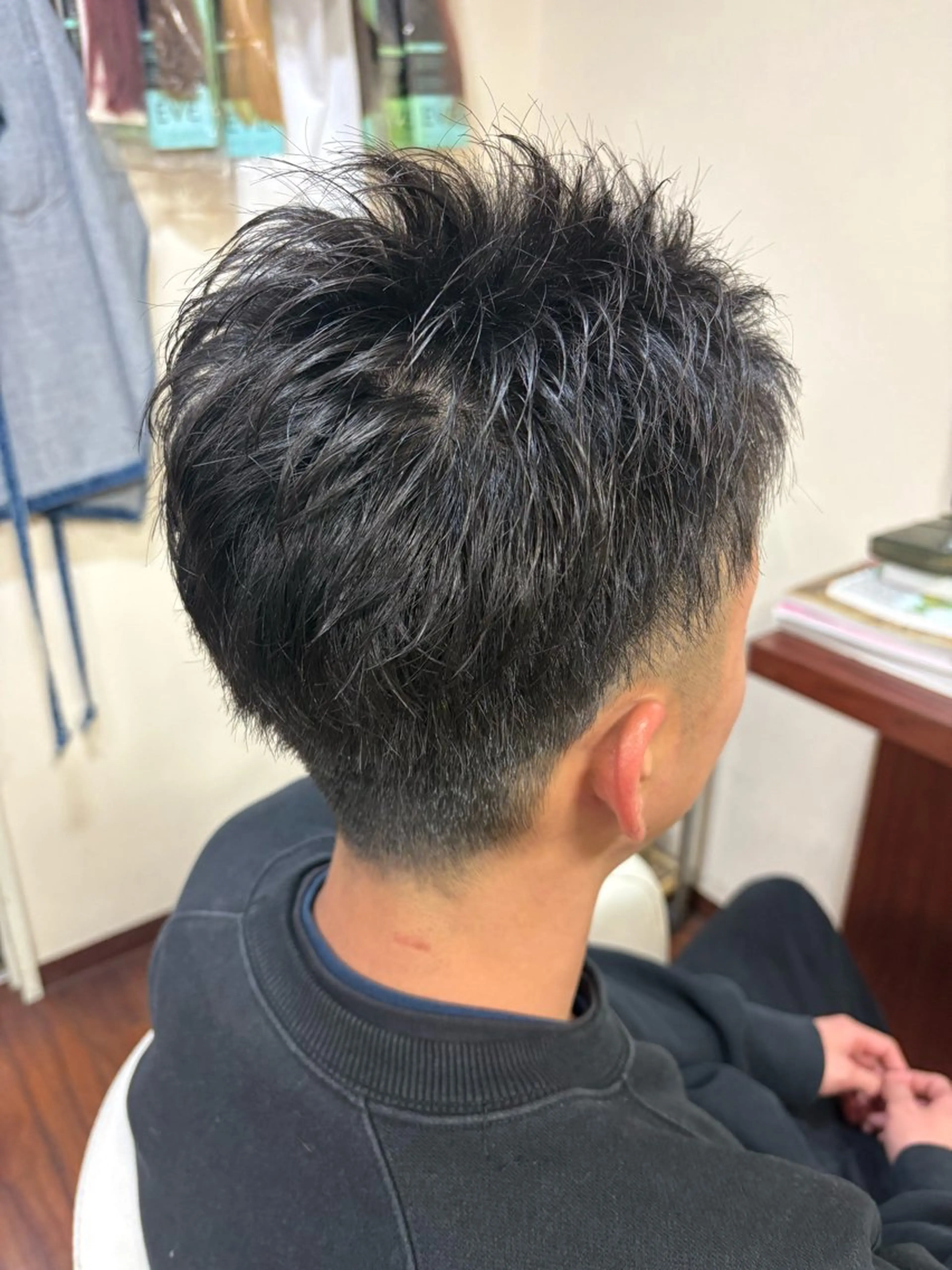 メンズ 菅沢 奈生のヘアスタイル