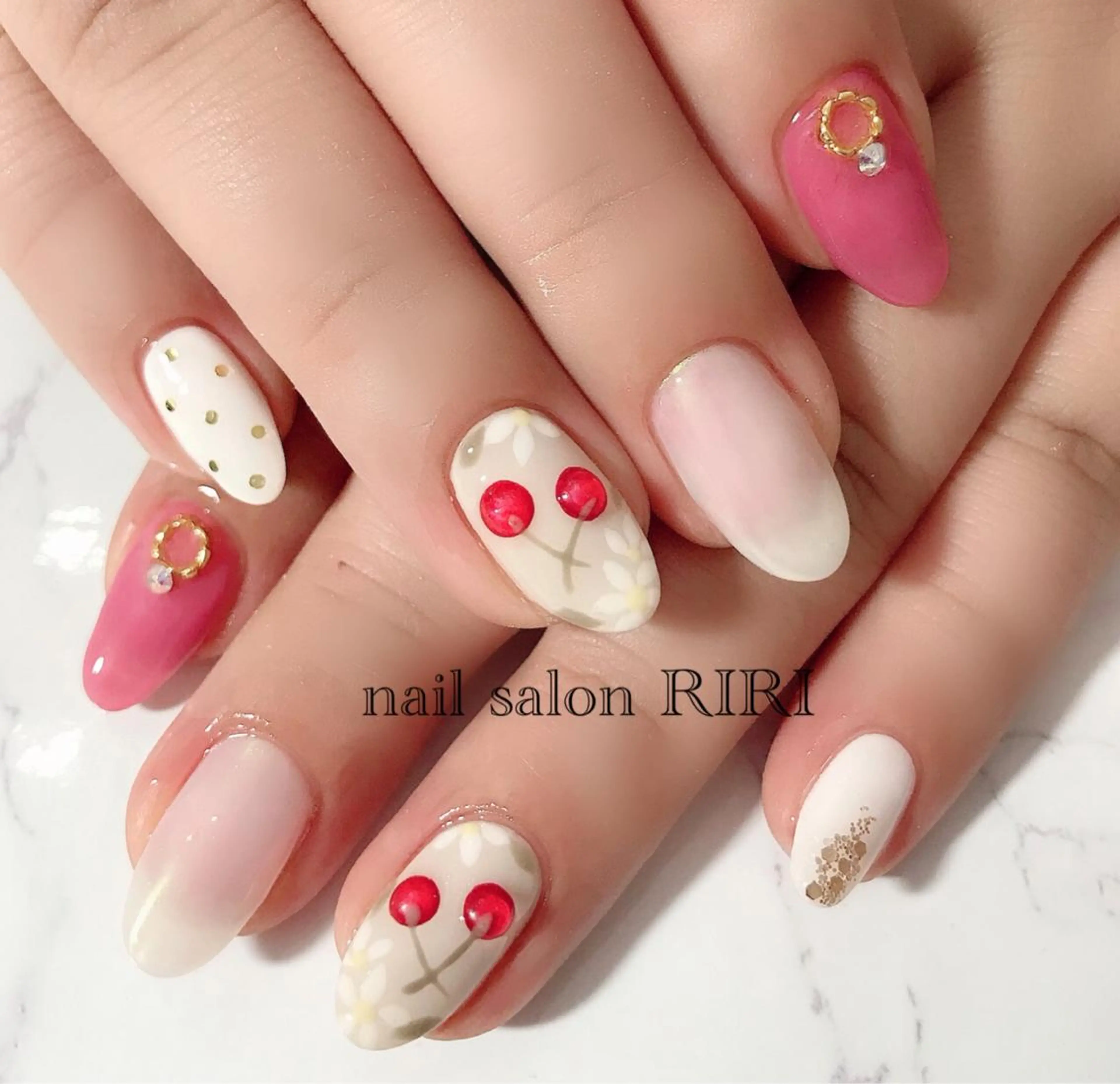 ネイル RIRI リリのネイルデザイン