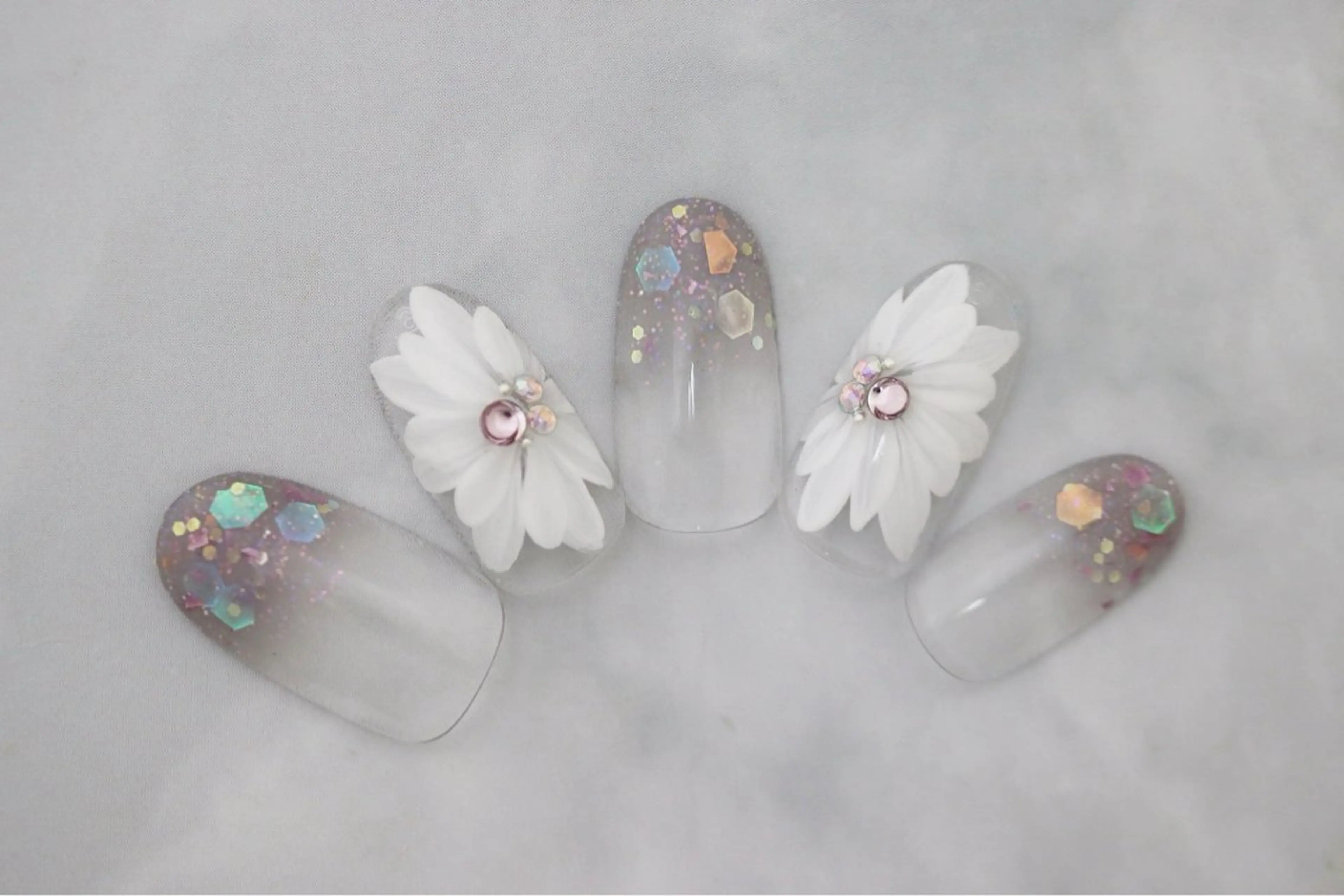 ネイル ネイル ルージュのネイルデザイン