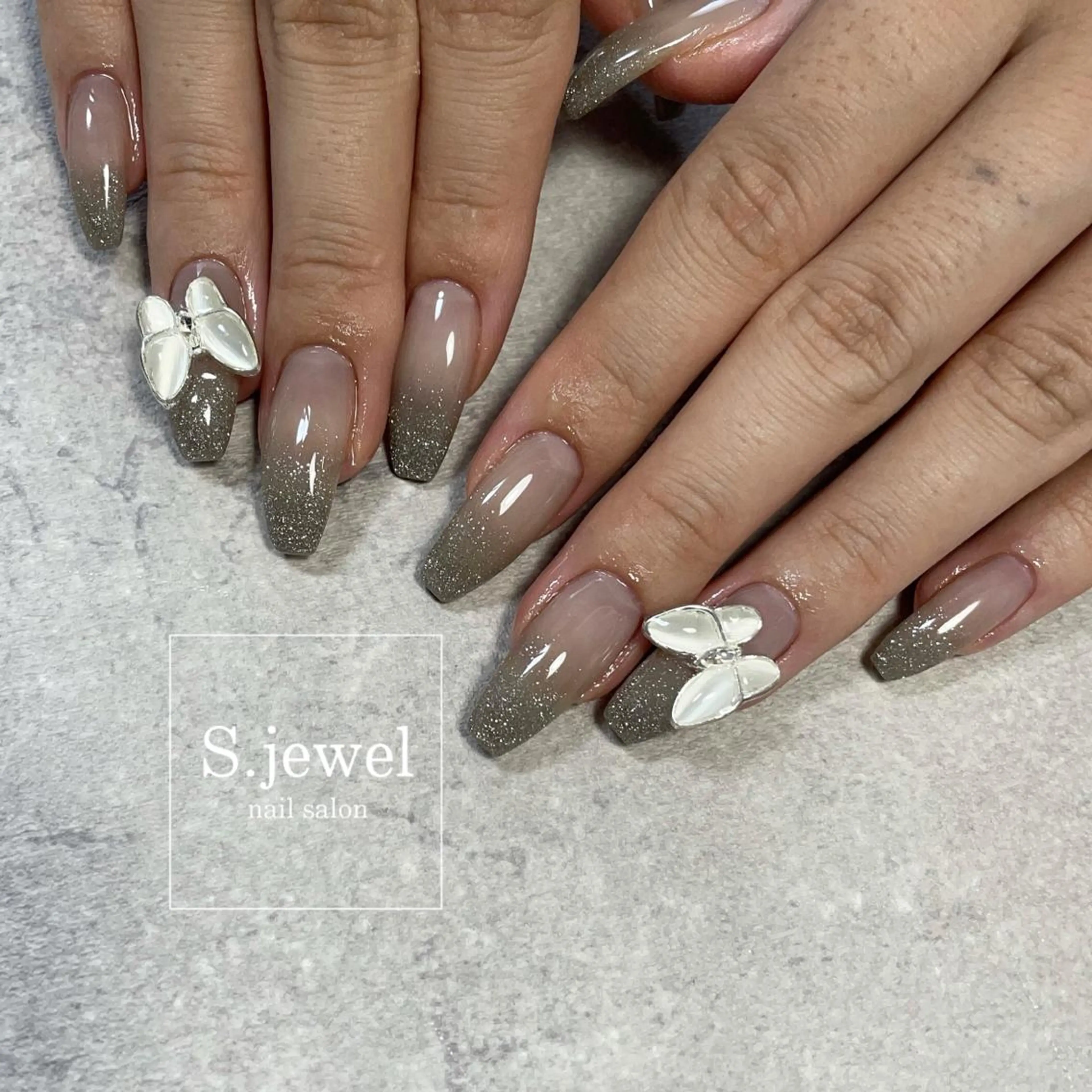 ネイル S. JEWELのネイルデザイン