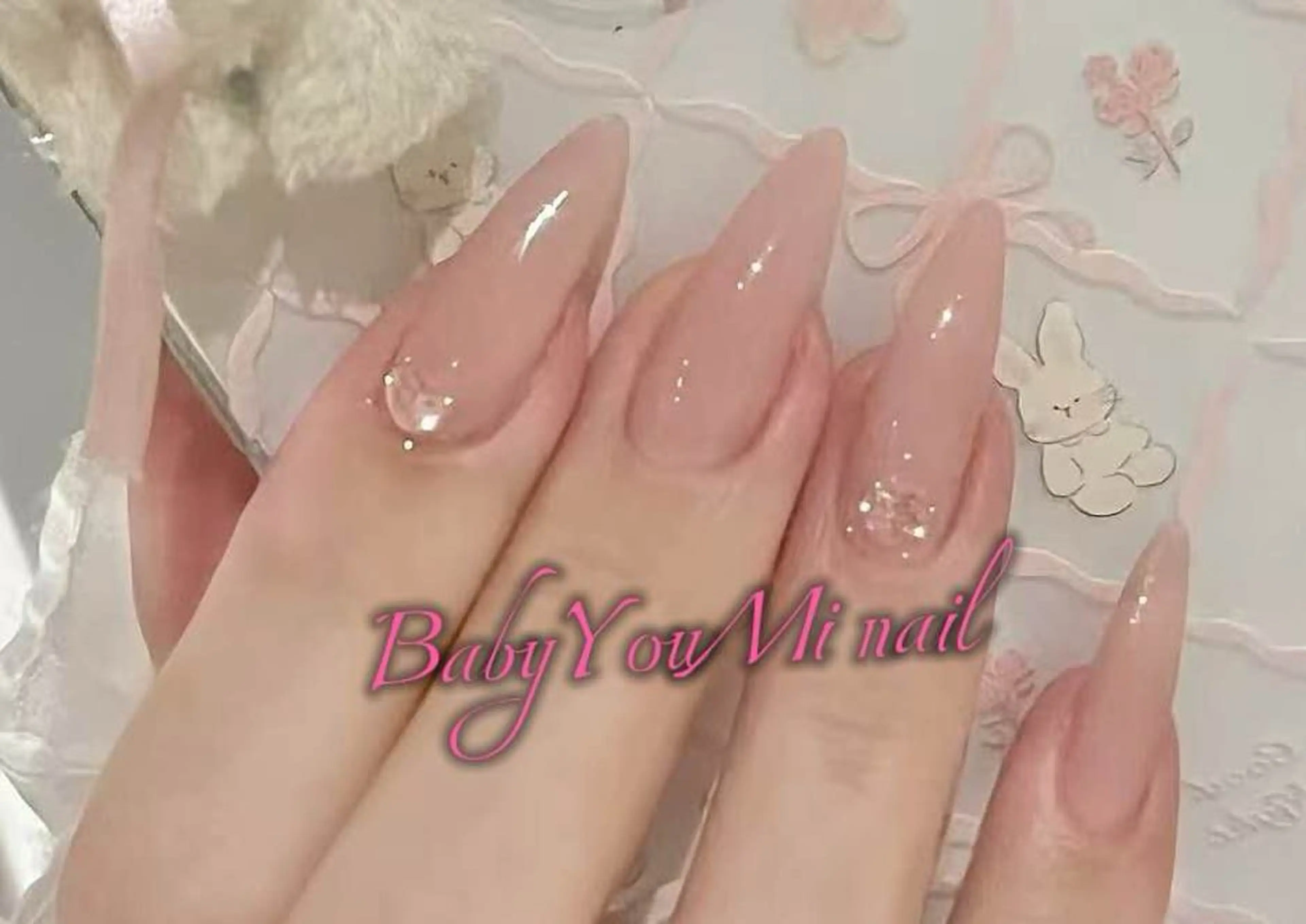 ネイル オーロラネイル チークネイル 成人式 フットネイル フレンチネイル ハンドネイル ハンドケア BabyYouMi nailのネイルデザイン