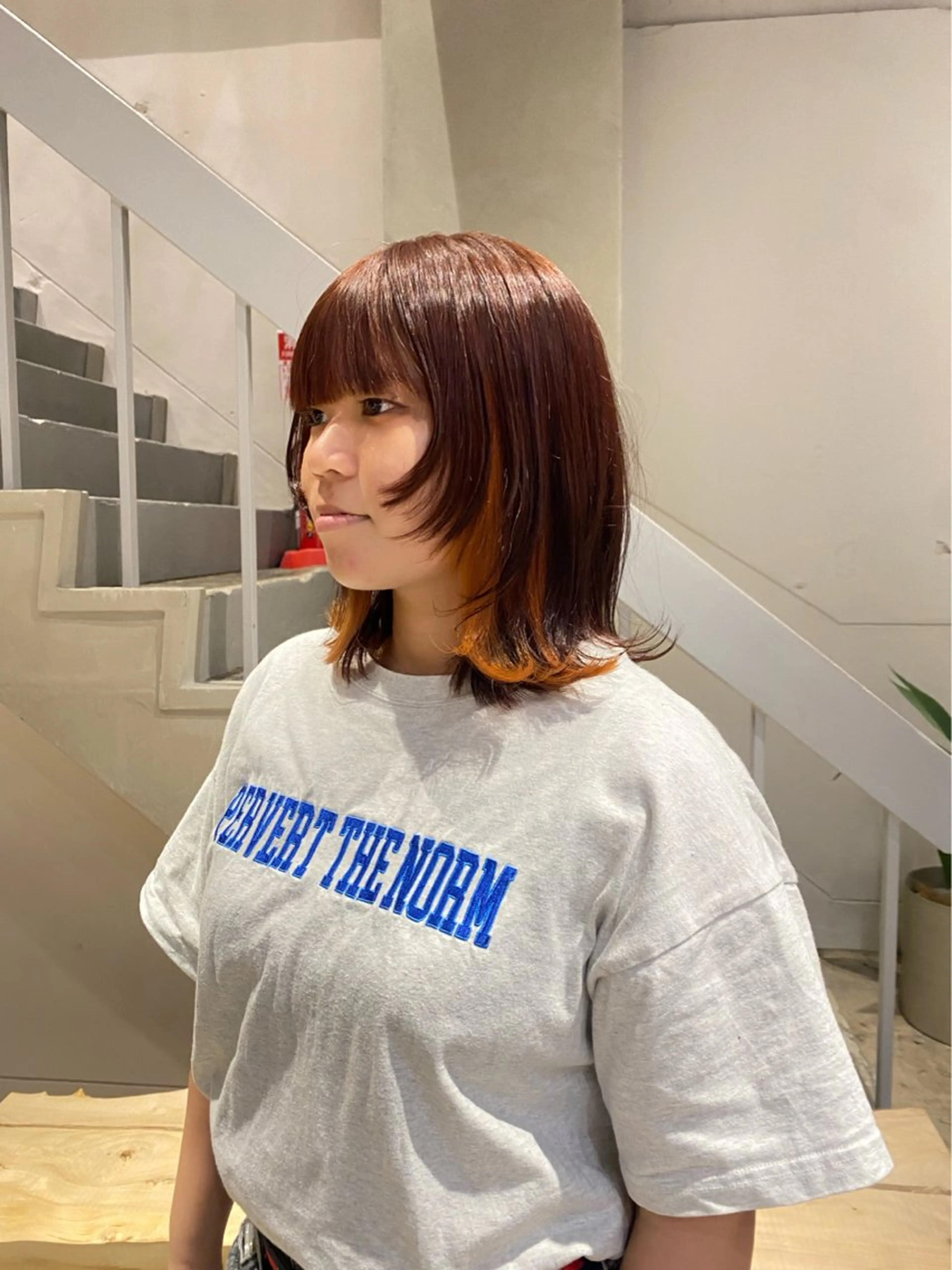 ミディアム 顔周りカット レイヤーカット レイヤーカット/ ダブルカラーサクライのヘアスタイル