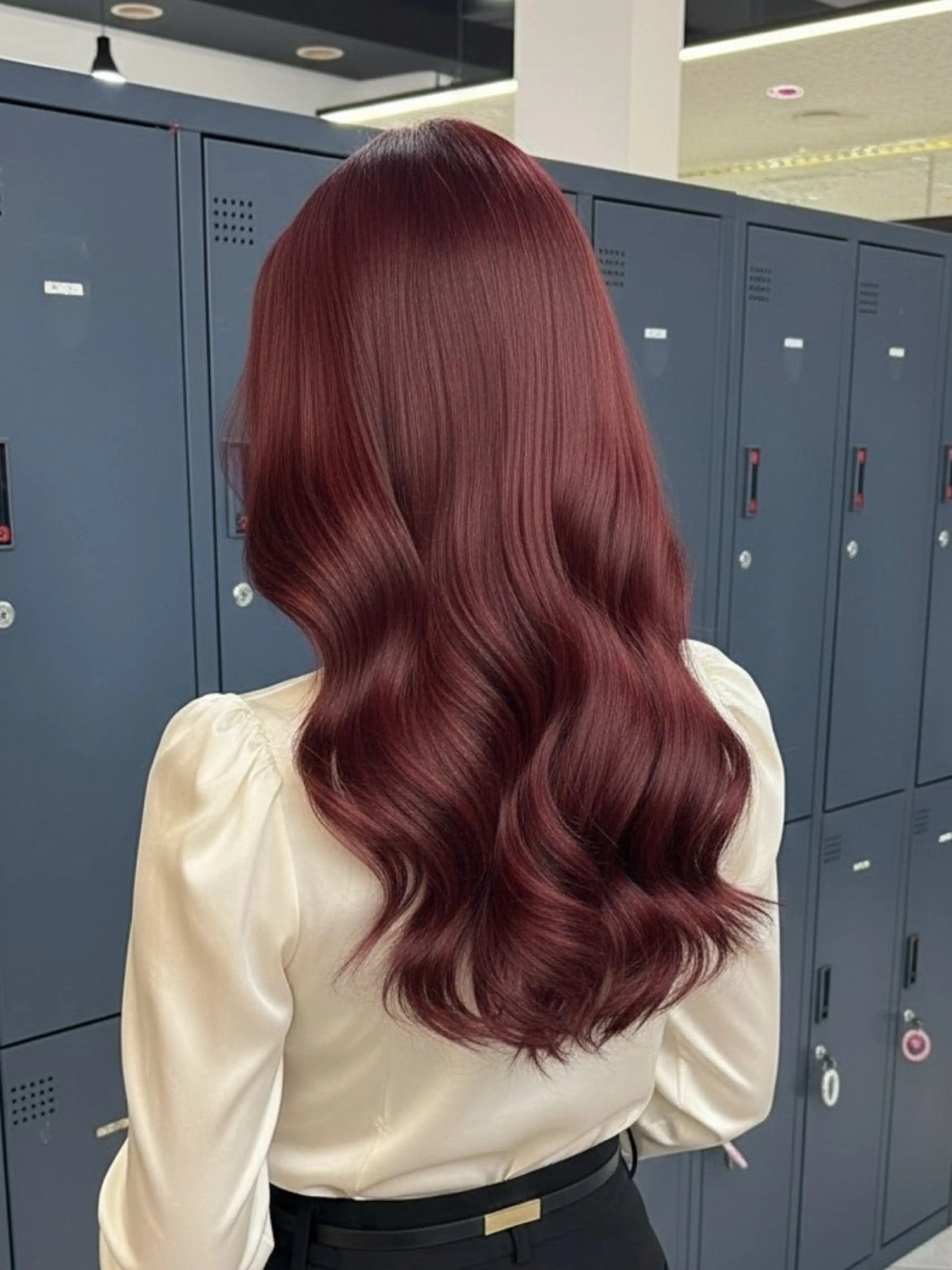 ロング 横田 未来のヘアスタイル