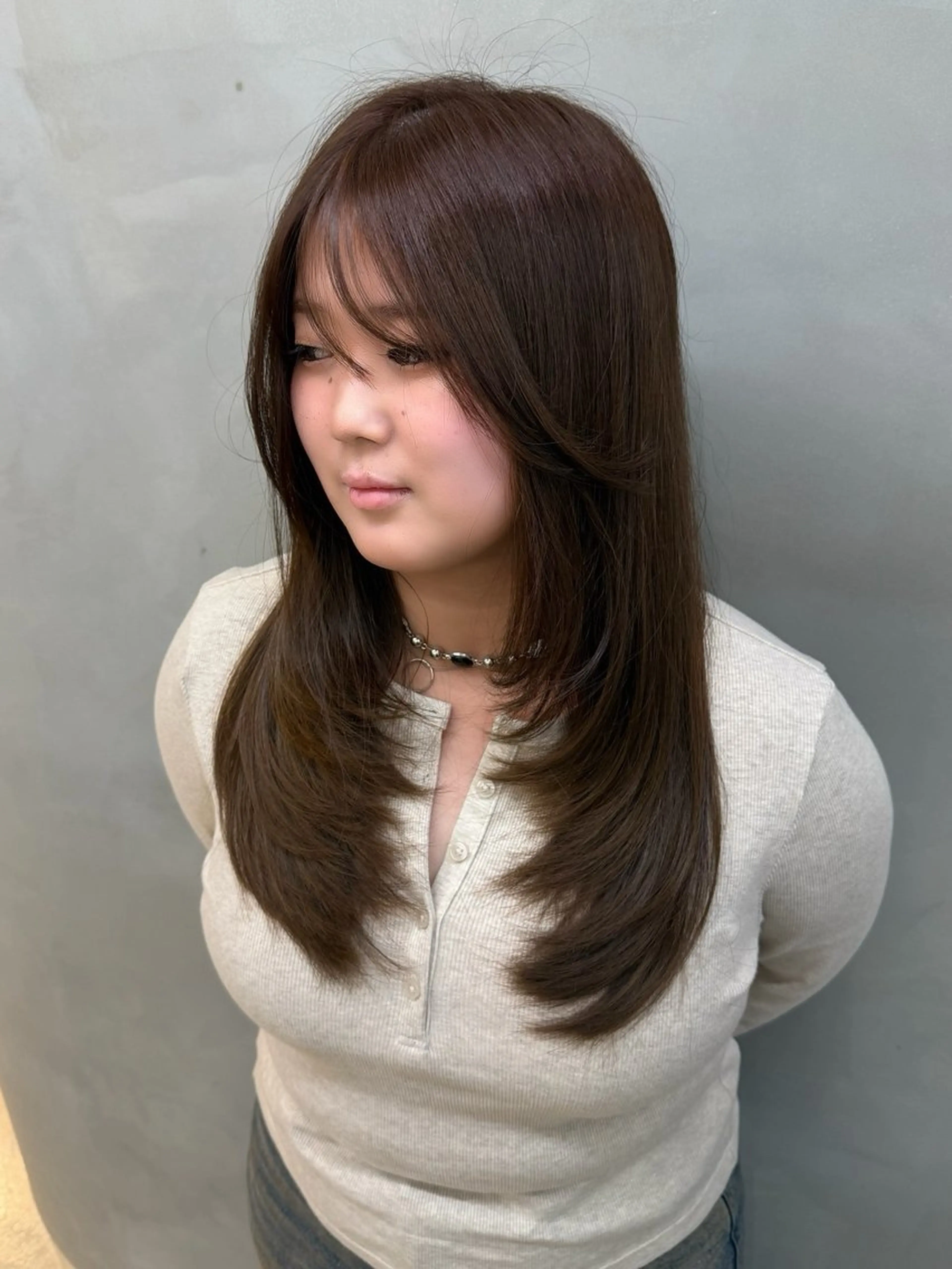 ロング ロングレイヤー 韓国風ヘア レイヤーカット ロング 小顔カット 昼田 陸のヘアスタイル