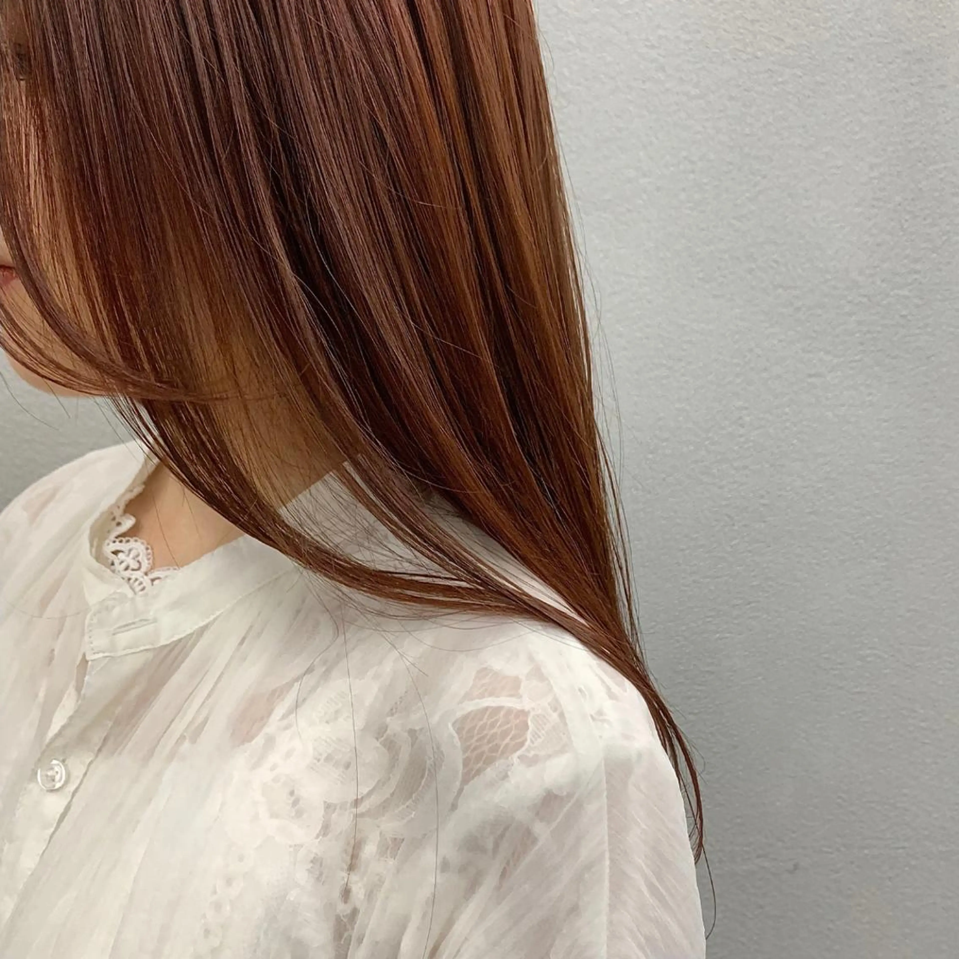 セミロング カラー ブリーチ カット ヘアカラー トリートメント 🌱小顔魅せショート 髪質改善カラー/泉綺のヘアスタイル