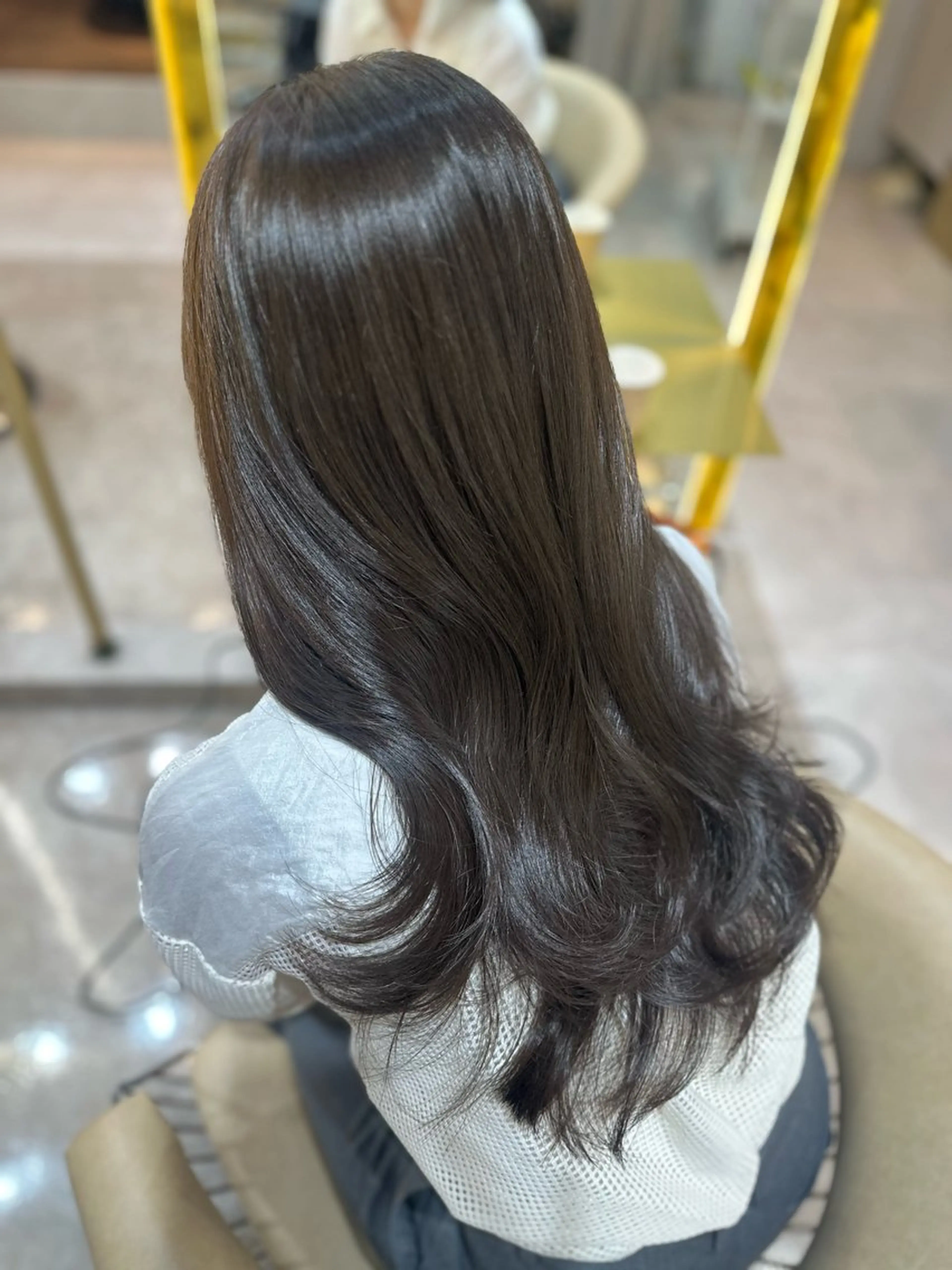 ロング カラー カット ヘアカラー トリートメント Akane レイヤー/艶カラーのヘアスタイル