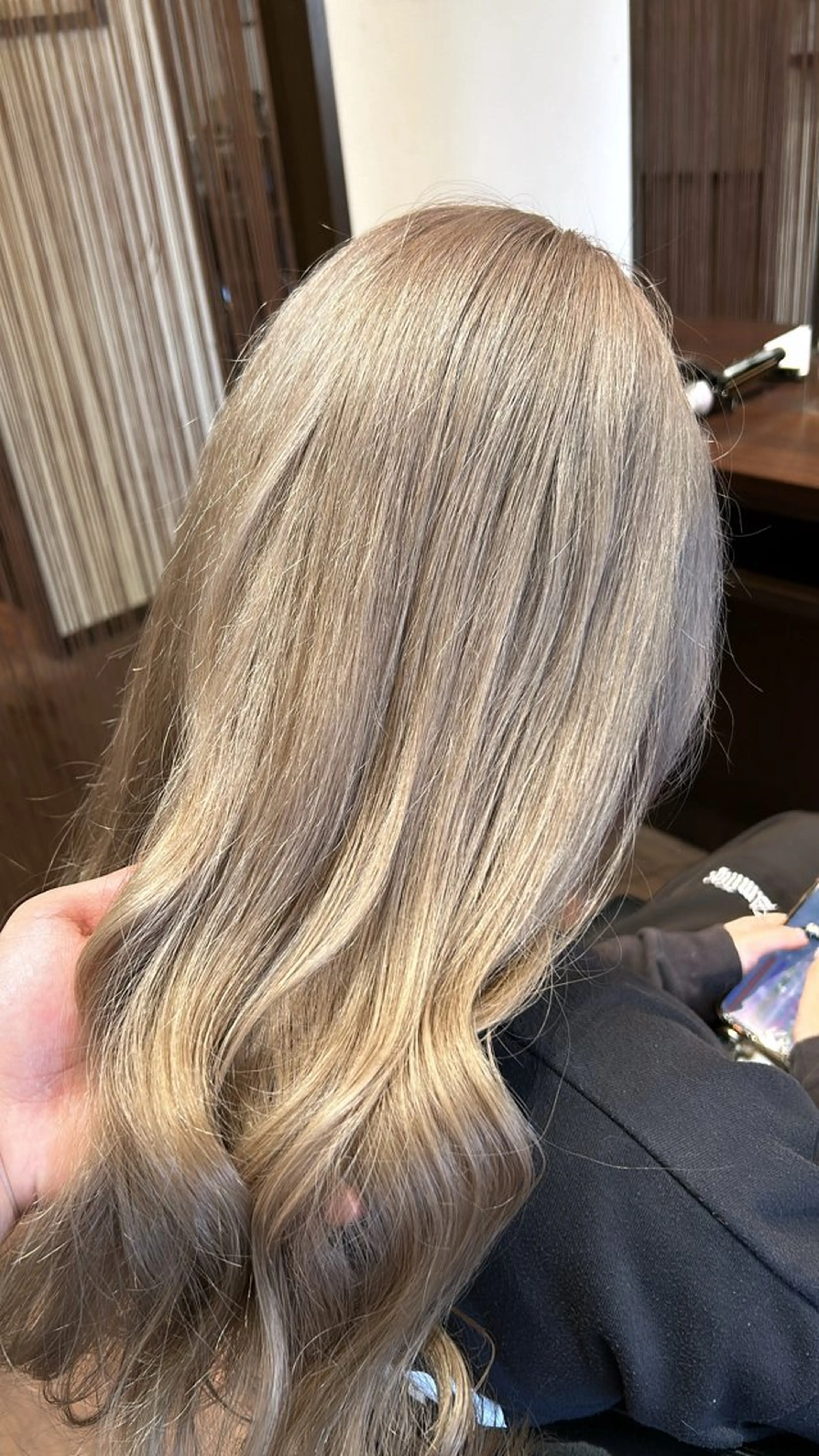 カラー 永谷 嵐士のヘアスタイル