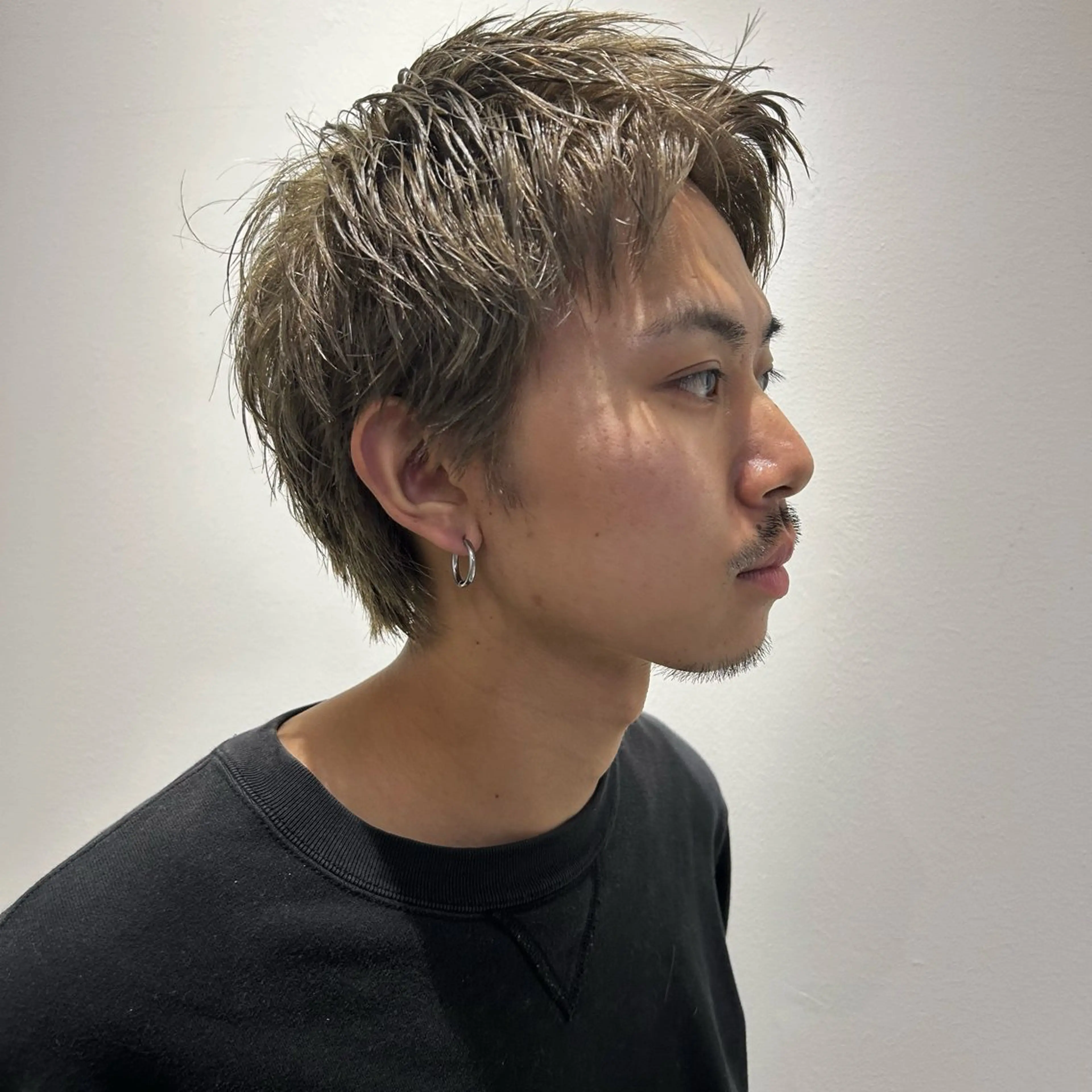 カット+ダブルカラー（ブリーチあり）の写真