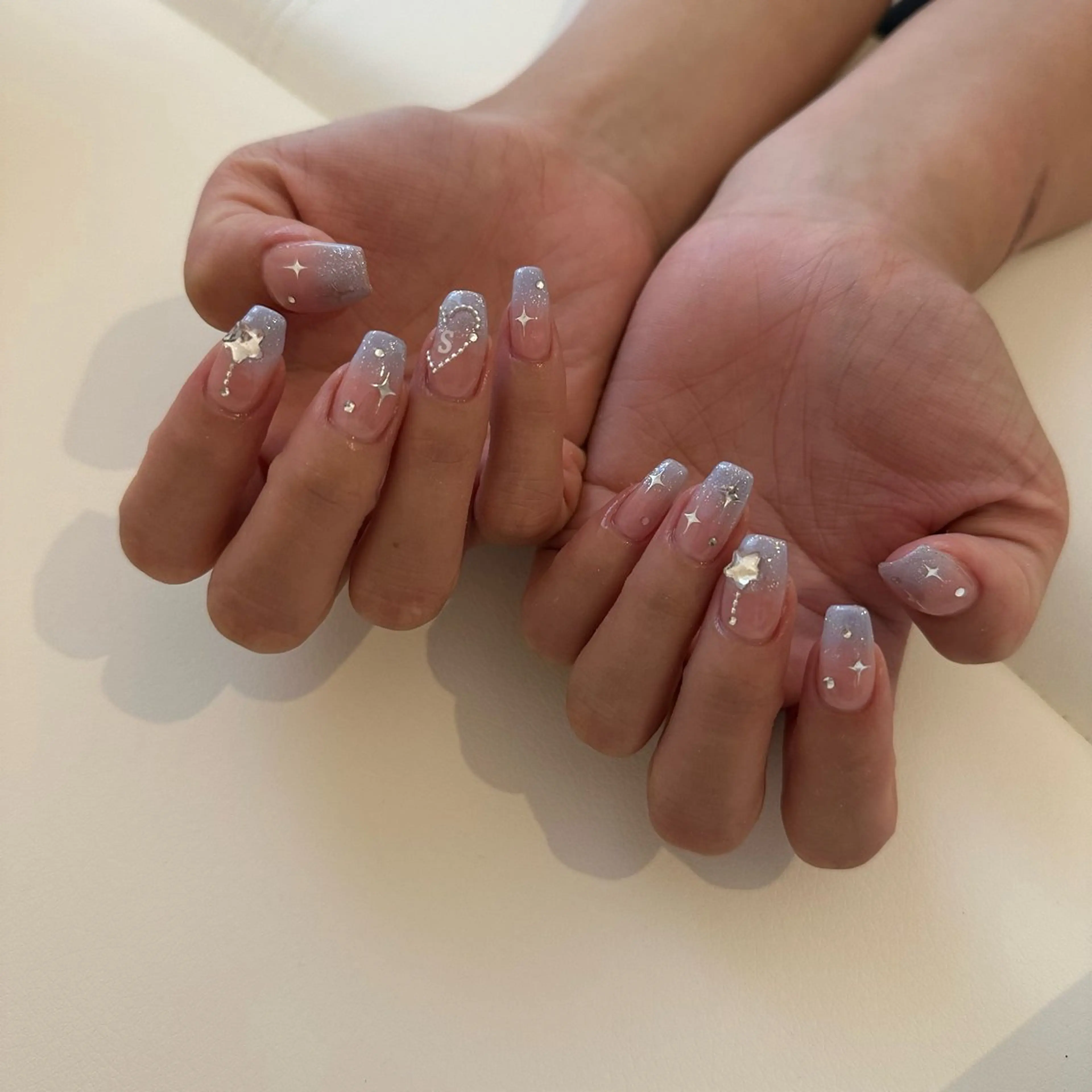 ネイル &h MAKIのネイルデザイン