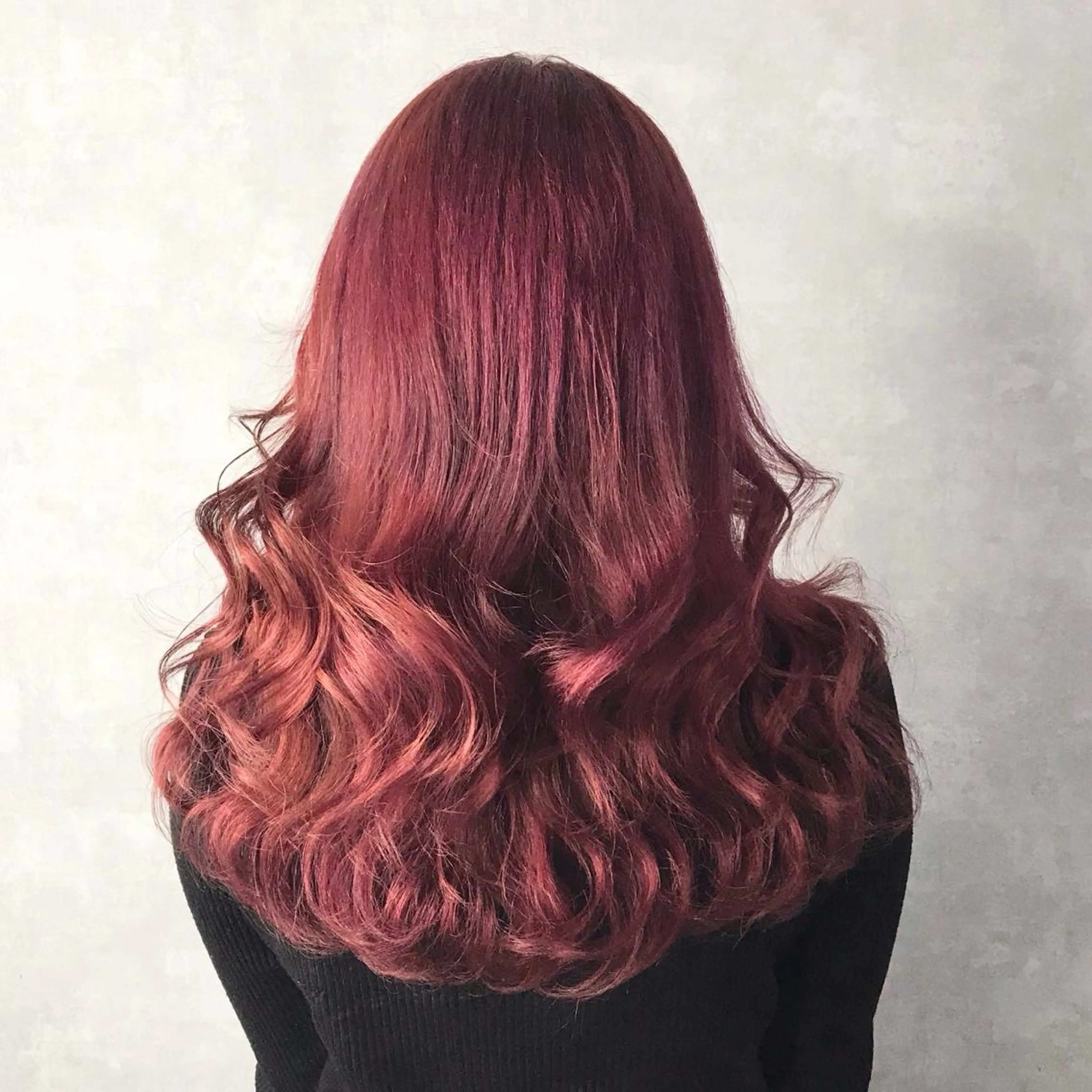 ロング カラー ブリーチ ピンクカラー K-POP好き美容師 🇰🇷Kai.Yのヘアスタイル